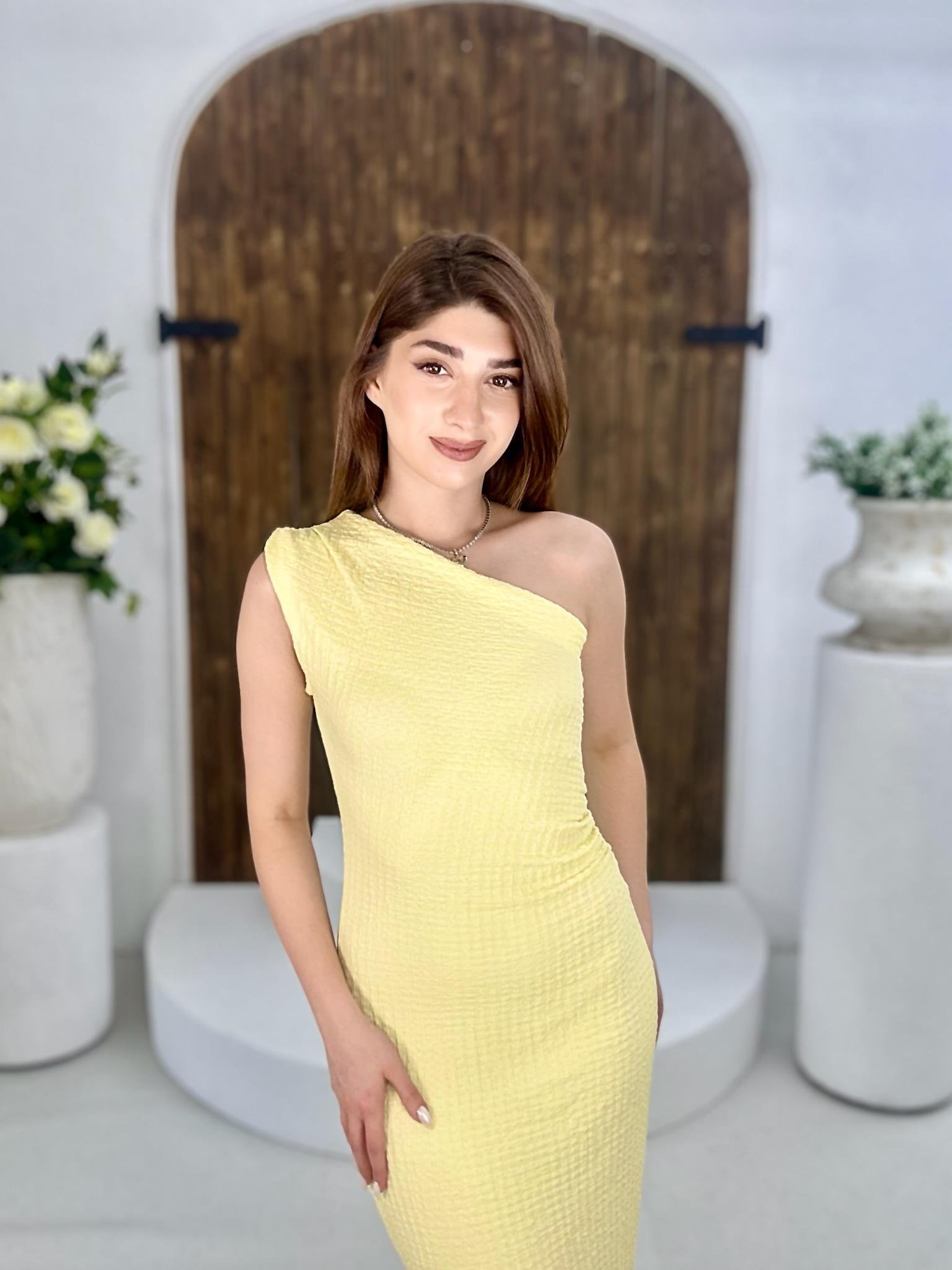 Bubble Kumaş Tek Omuz Drapeli Uzun Elbise Sarı