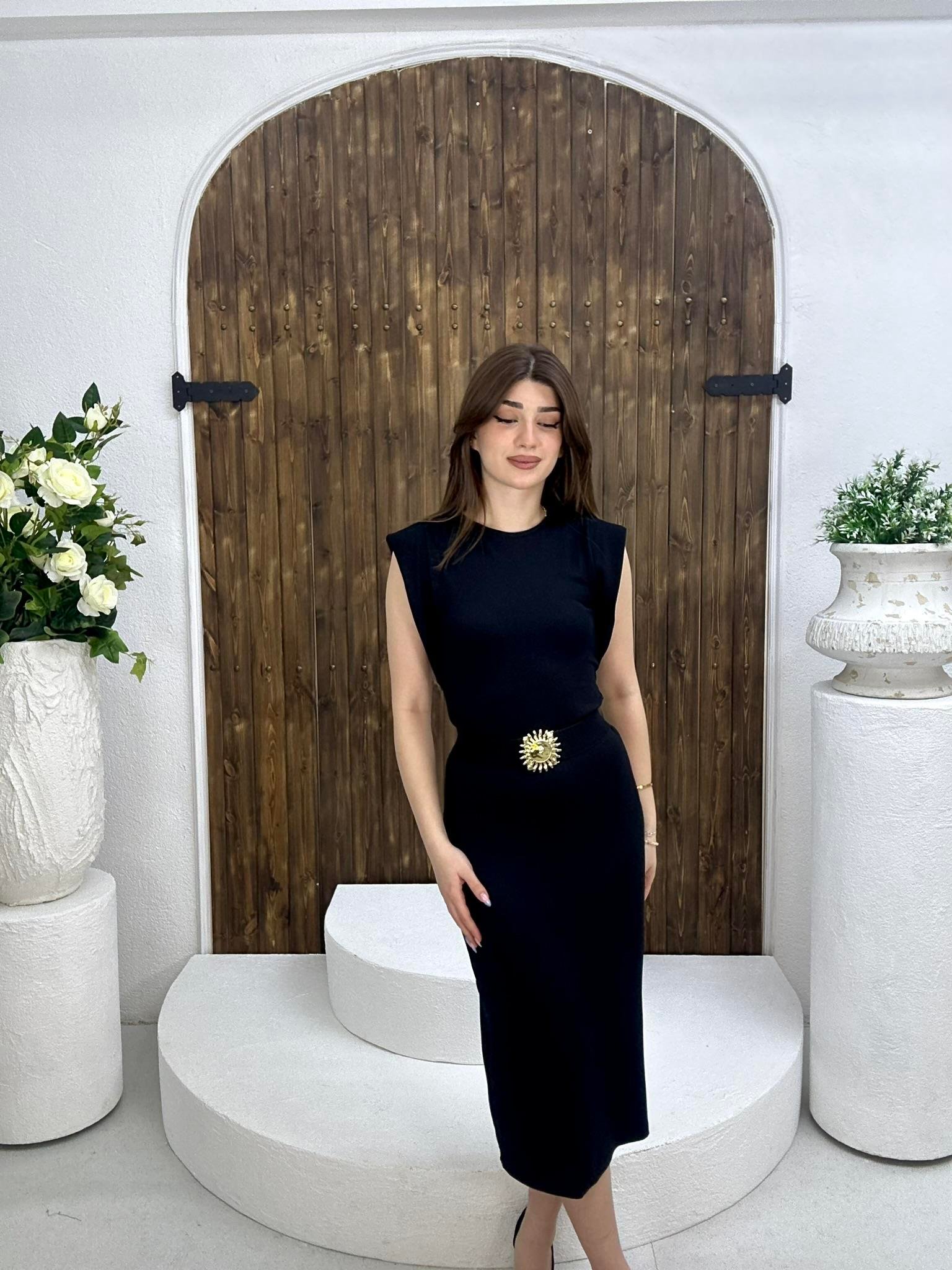 Burgu Kaşkorse Kumaş Omuz Detay Basic Elbise 