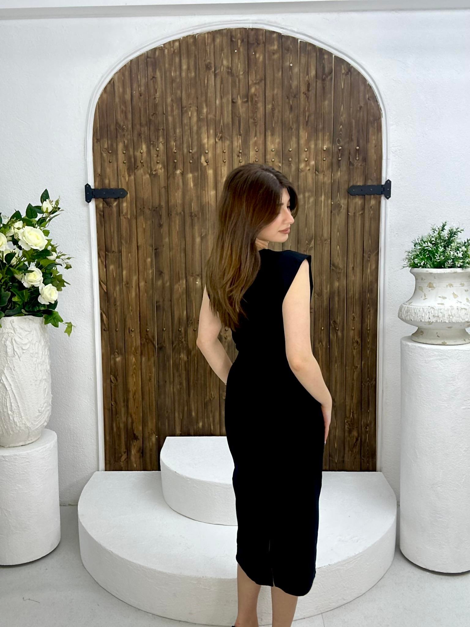 Burgu Kaşkorse Kumaş Omuz Detay Basic Elbise 