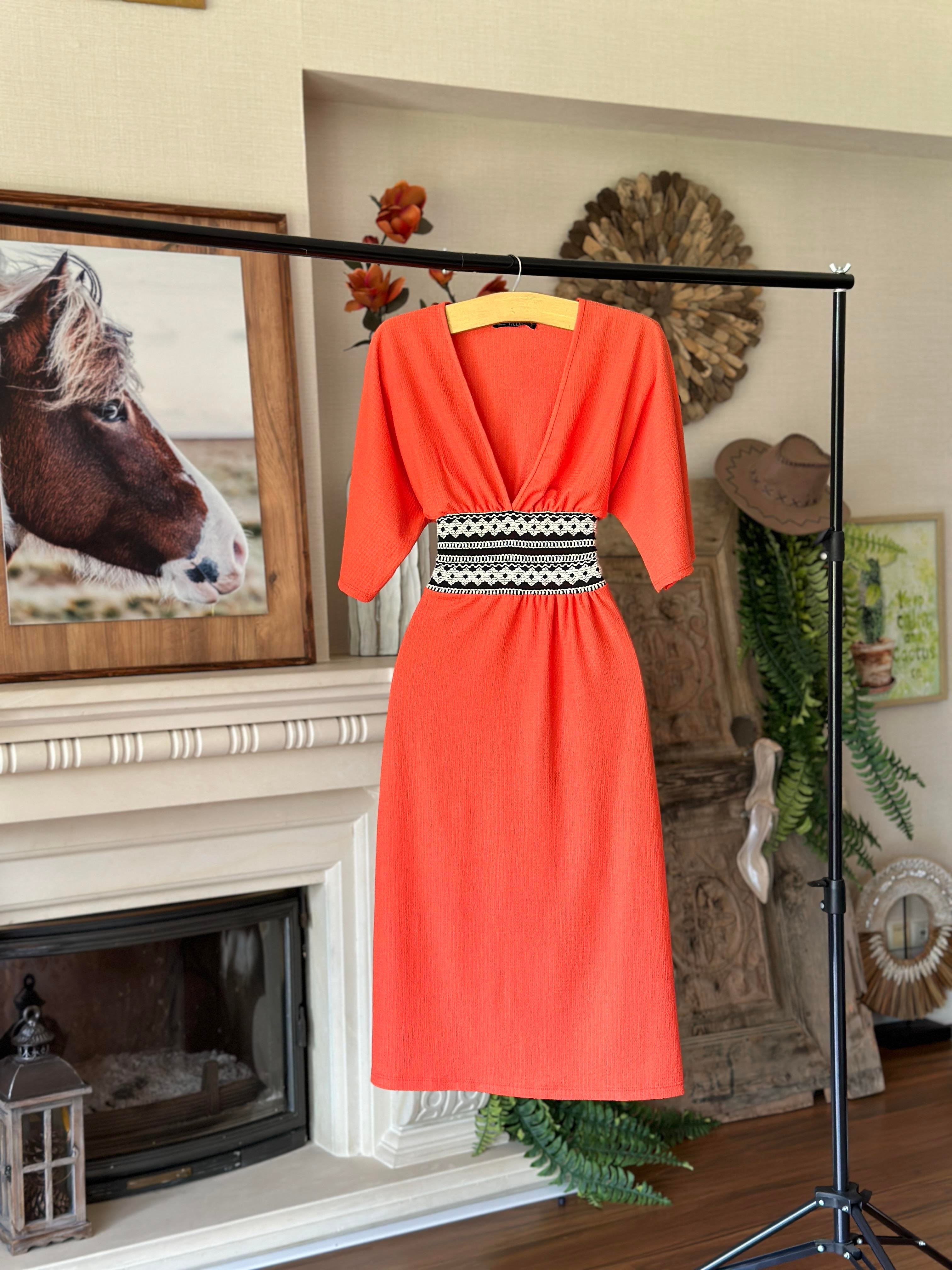 Bürümcük Kumaş Bel Örme Detaylı Rahat Midi Elbise