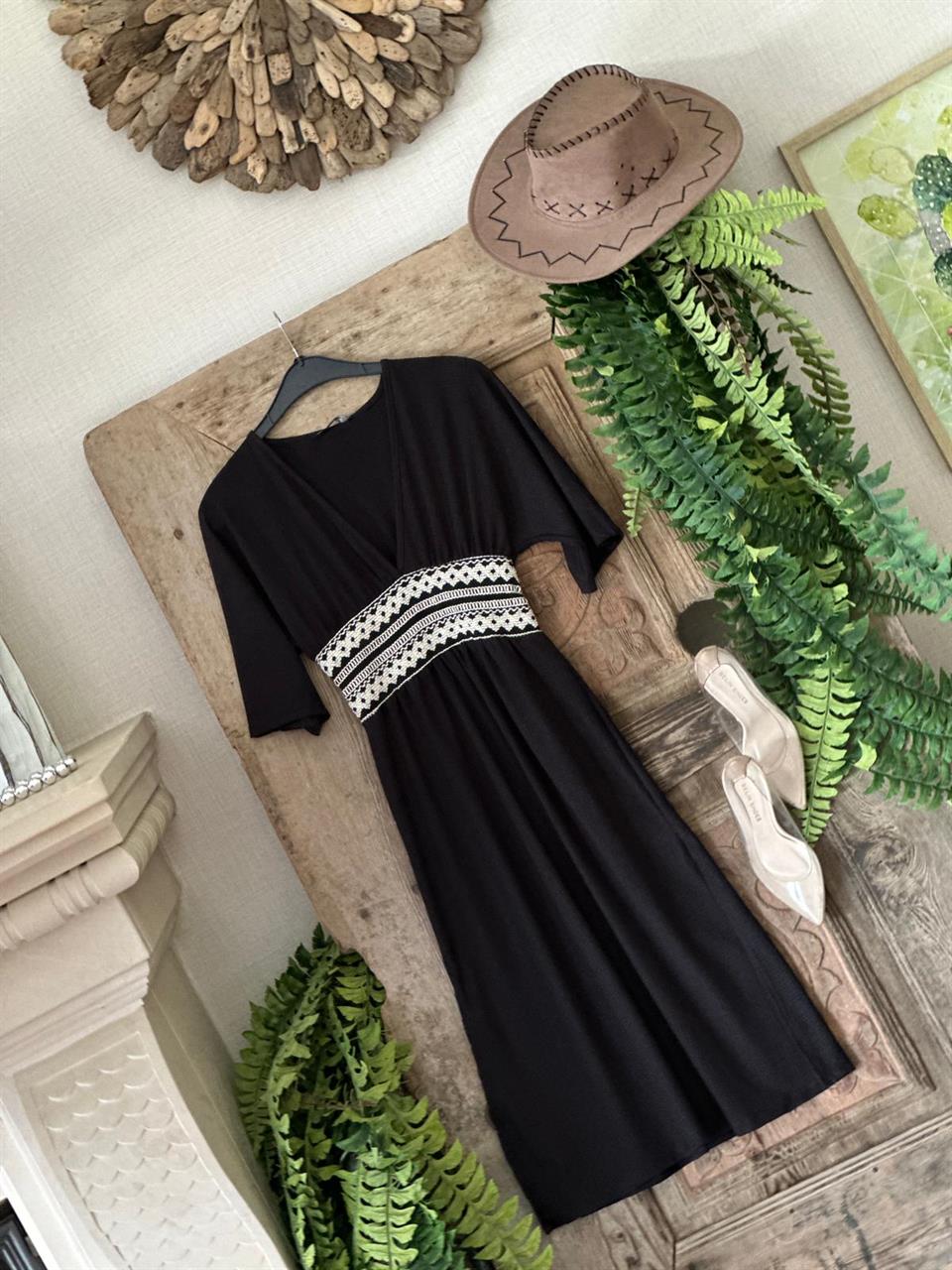 Bürümcük Kumaş Bel Örme Detaylı Rahat Midi Elbise