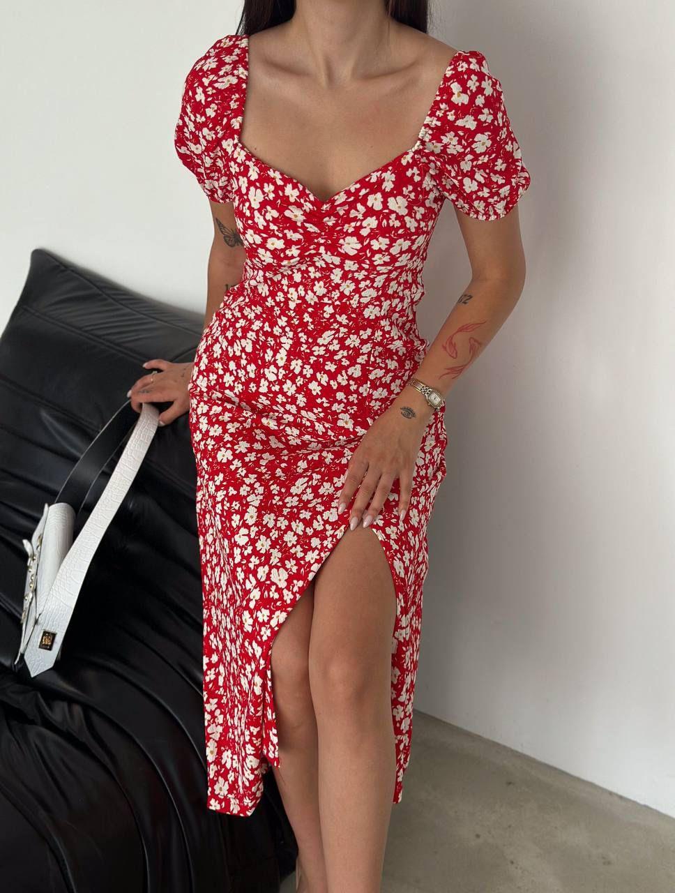 Bürümcük Kumaş Çiçek Desen Göğüs Büzgülü Sırt Gipeli Midi Boy Elbise