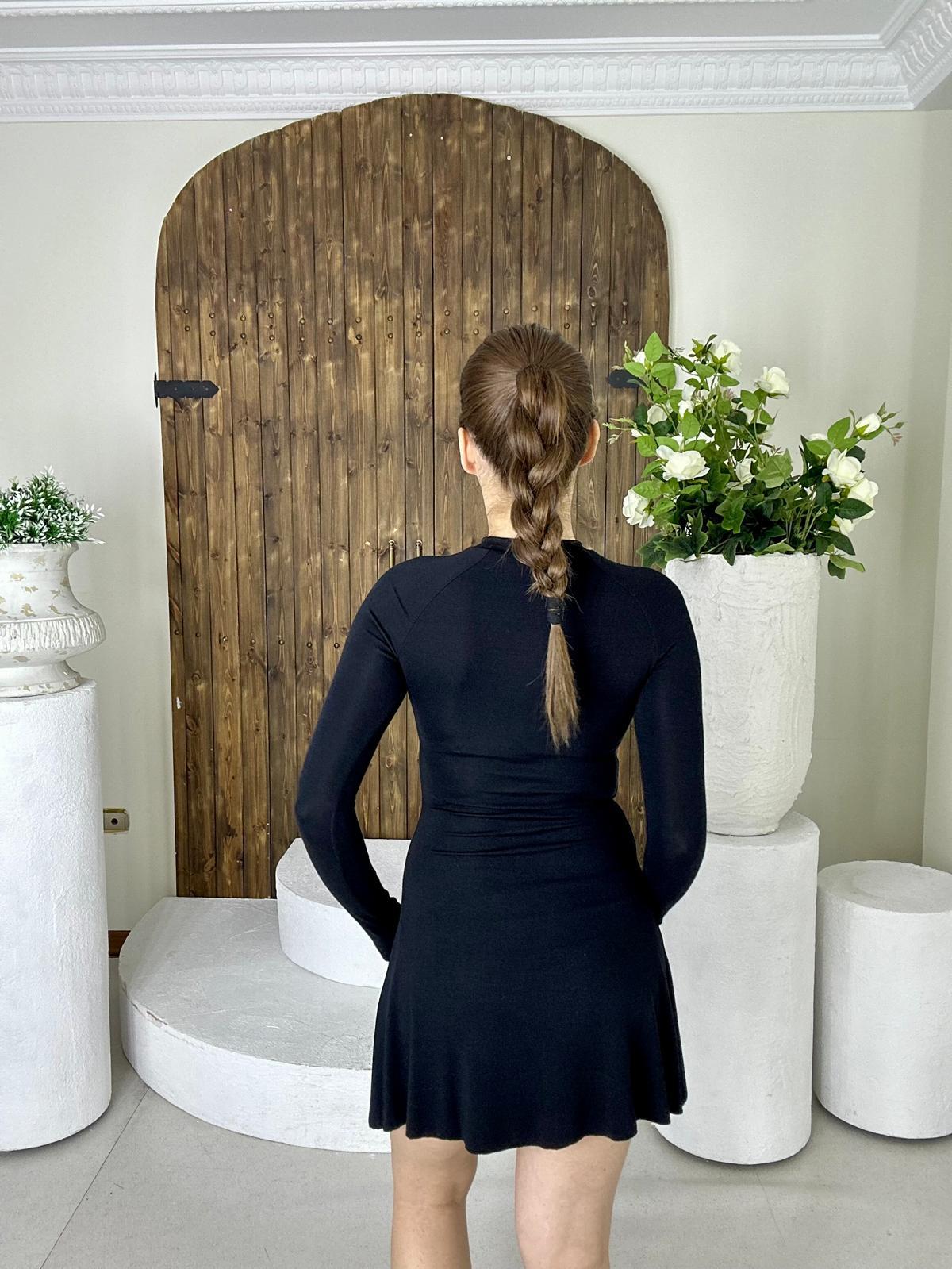 Çilek Kumaş Kloş Basic Elbise Siyah