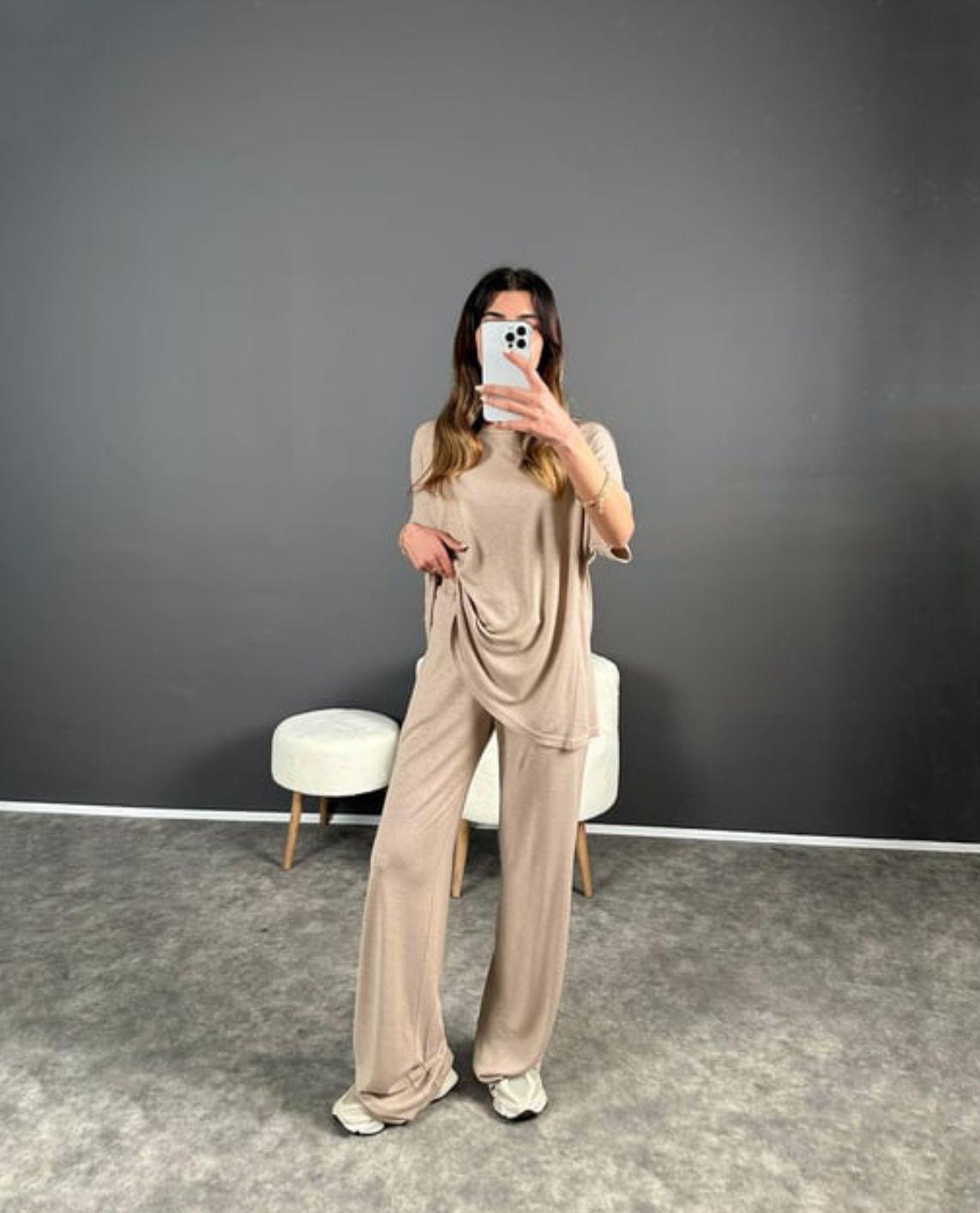 Çilek Kumaş Rahat Kalıp Salaş Pantolon Bluz Takım