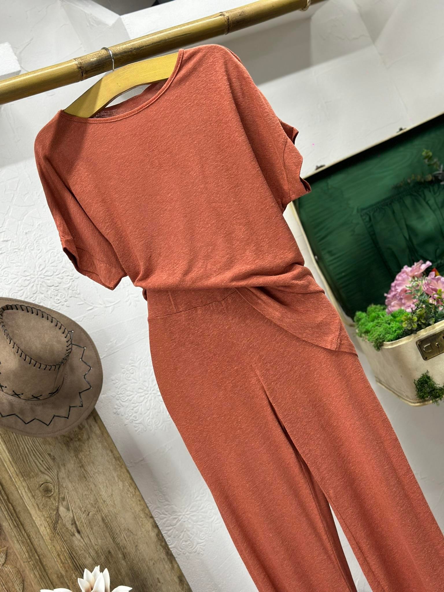 Çilek Kumaş Rahat Kalıp Salaş Pantolon Bluz Takım