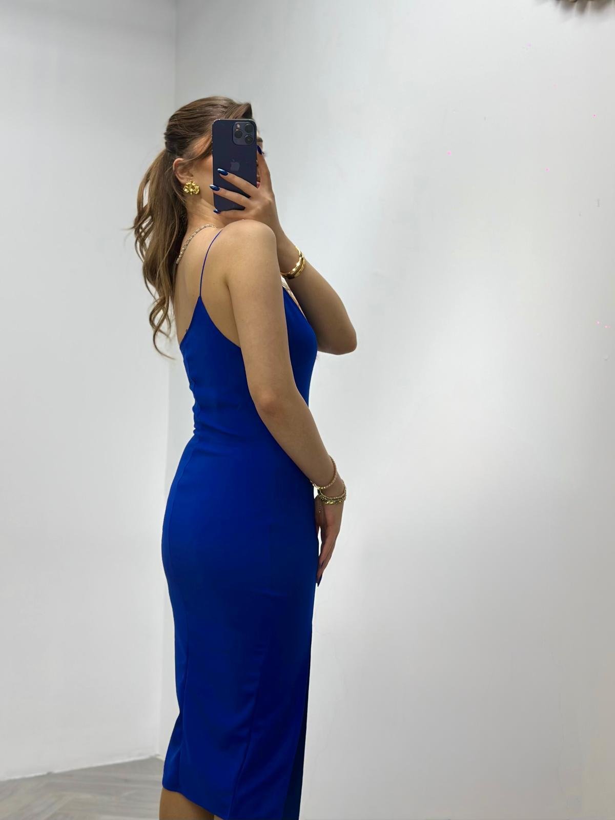 Crep Dokuma Kumaş Asimetrik Kesim Kalem Elbisemiz Saks