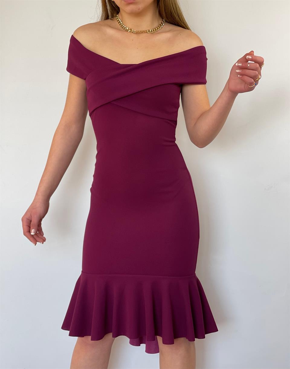 Crep Dokuma Kumaş Çapraz Yaka Full Likralı Eteği Volanlı Elbise