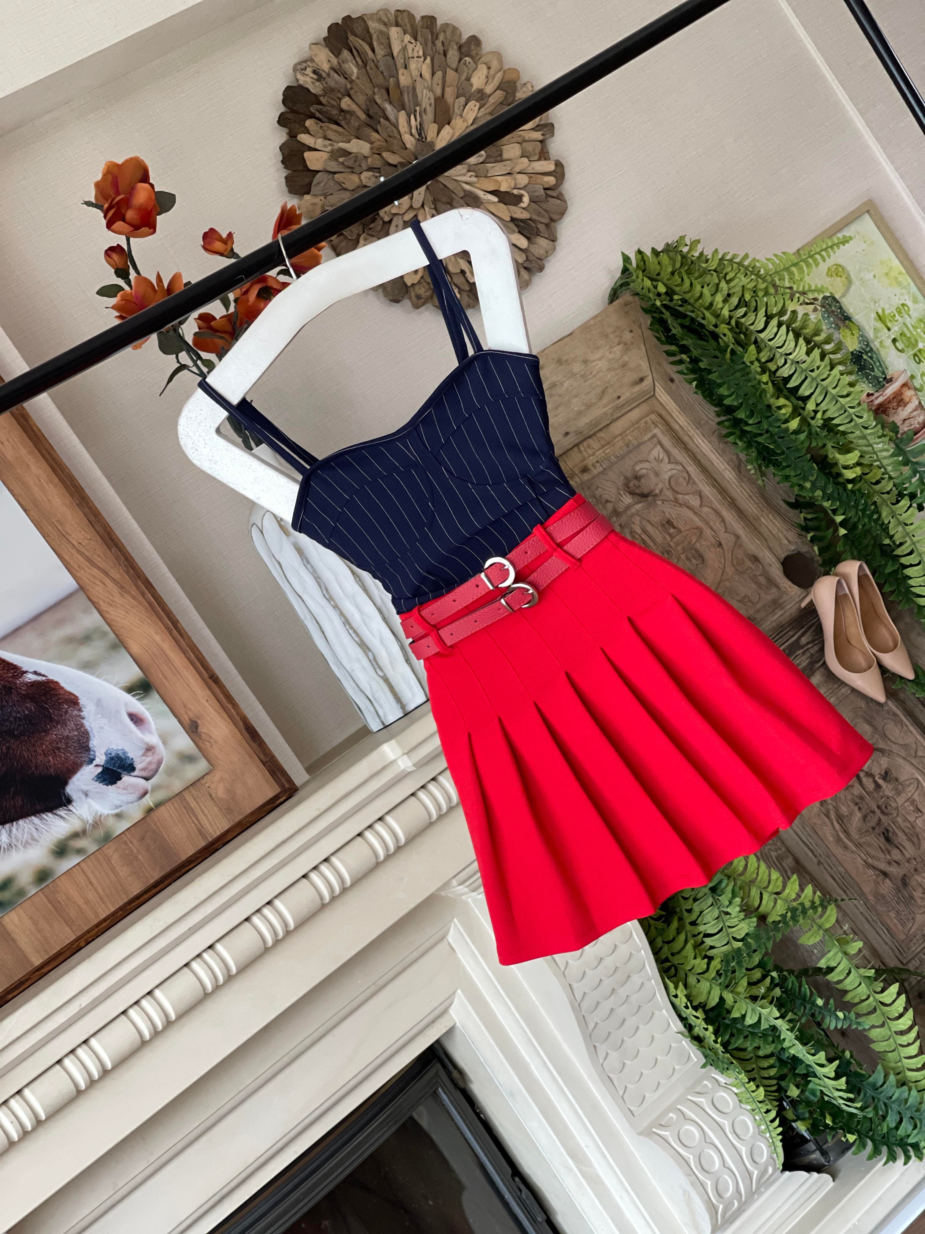 Crep Dokuma Kumaş Çift Kemerli Pileli Mini Etek