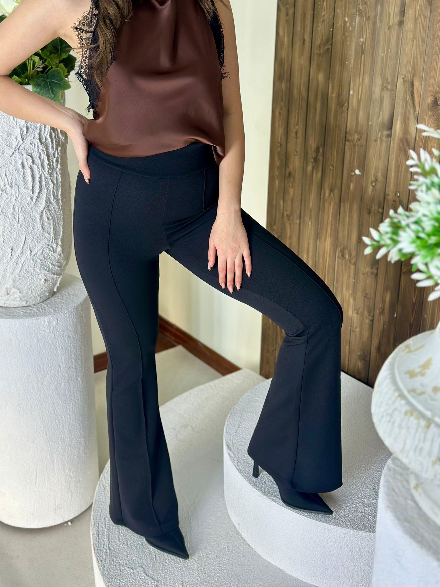 Crep Dokuma Kumaş Full likralı Çimalı İspanyol Paça Pantolon Siyah