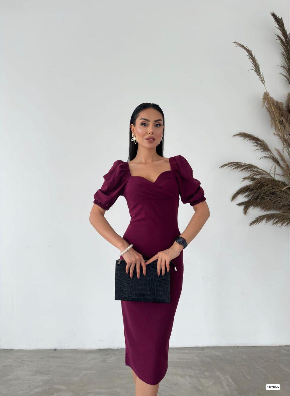 Crep Dokuma Kumaş Kalp Yaka Kalem Elbisemiz