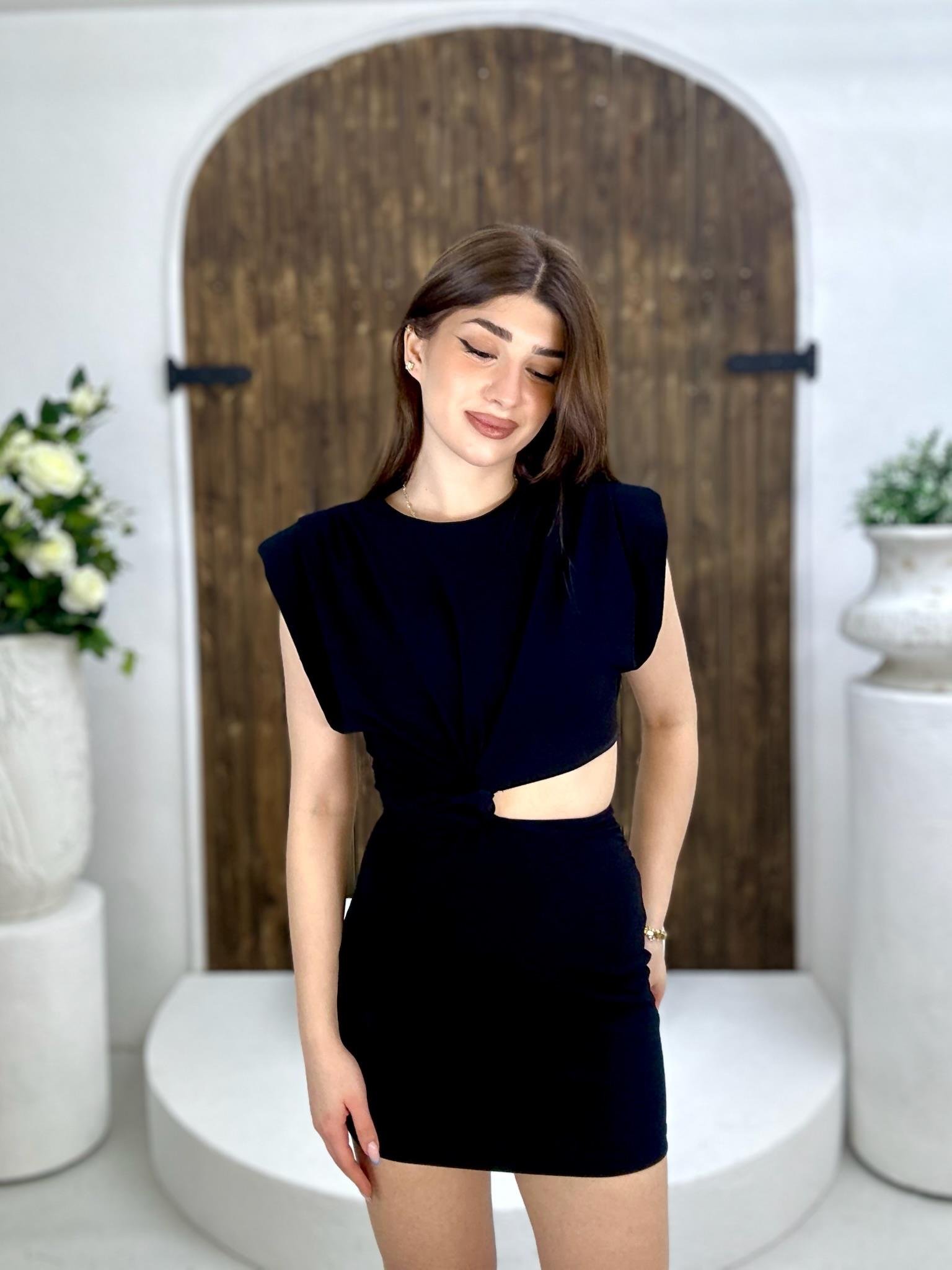 Crep Dokuma Kumaş Vatkalı Bel Dekolteli Elbise Siyah 