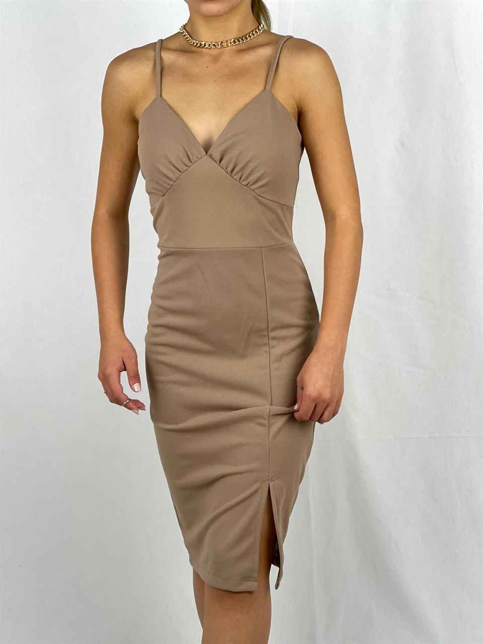 Crep Dokuma Kumaş Yırtmaçlı Kalem Elbise - Bej