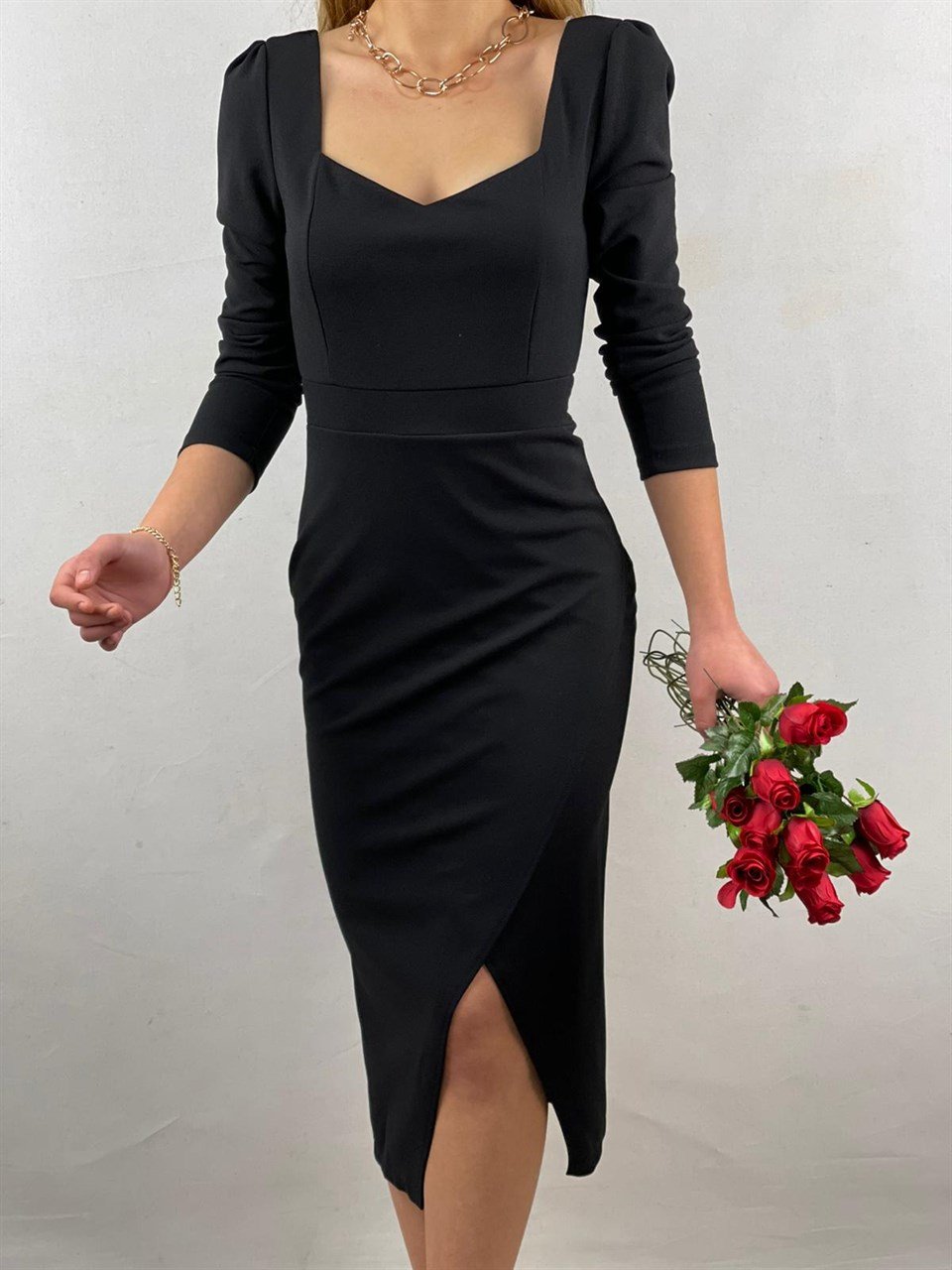 Crep Dokuma Kumaş Zarf Etekli Midi Boy Elbise