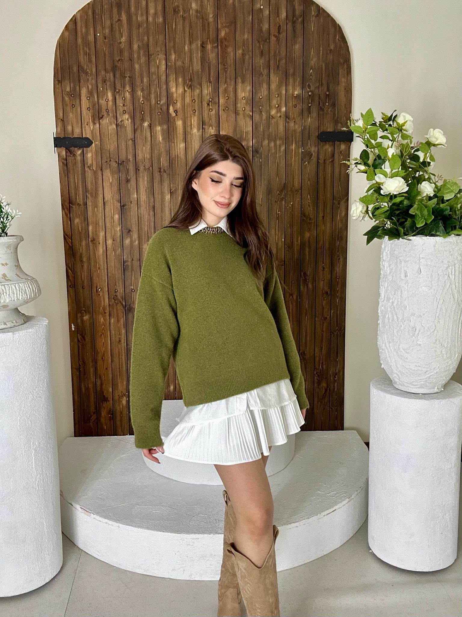 Crep Kumaş Pliseli Şort Etek Beyaz