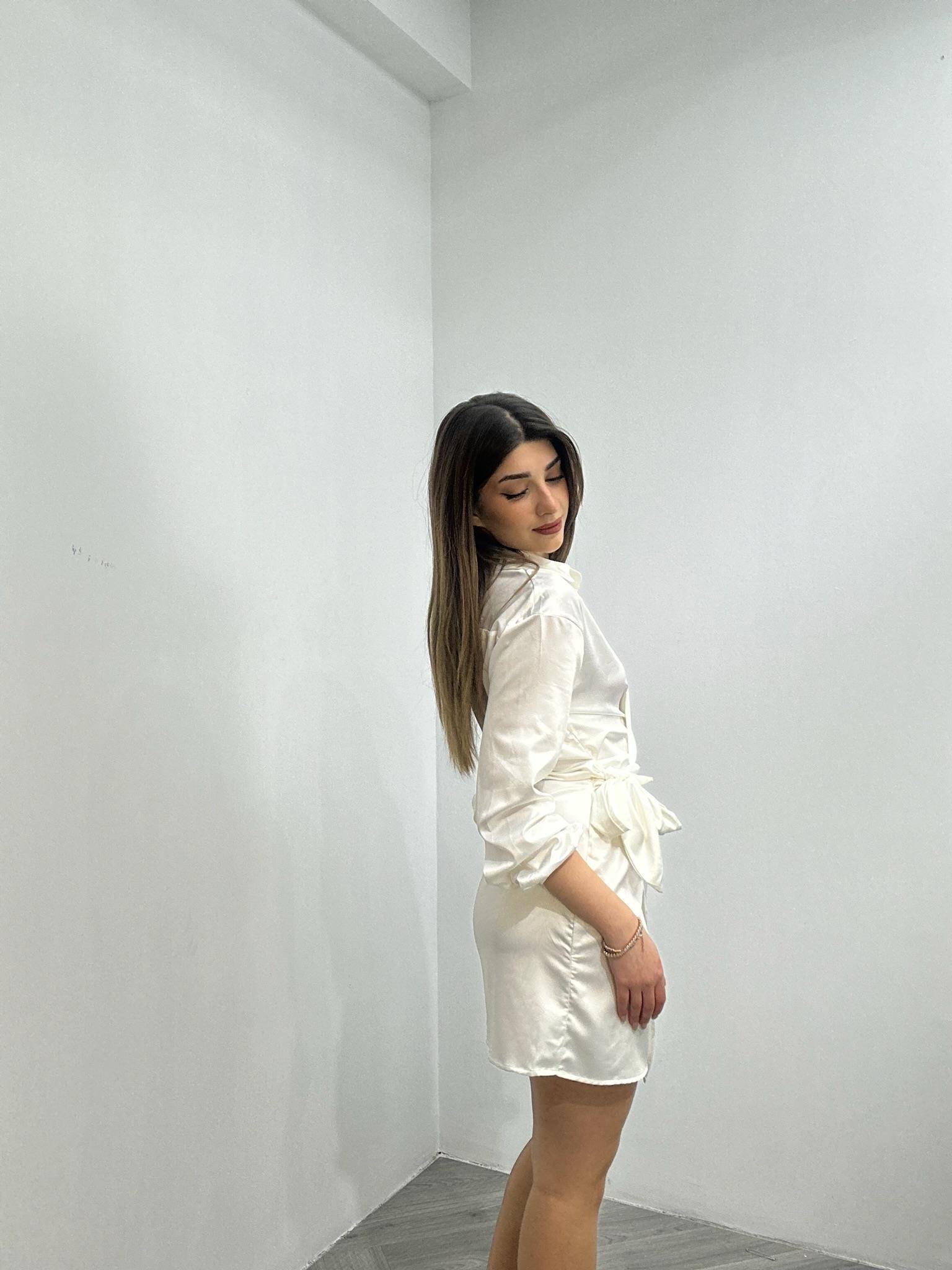 Dokulu İpek Saten Kumaş Gömlek Yaka Anvalop Tasarım Elbise