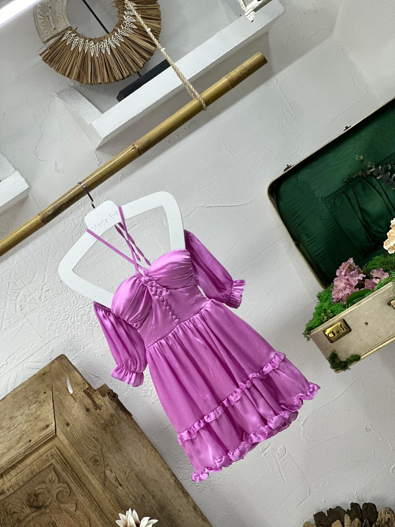 Dokulu Şifon Kumaş Düşük Kol Tasarım Kloş Elbise