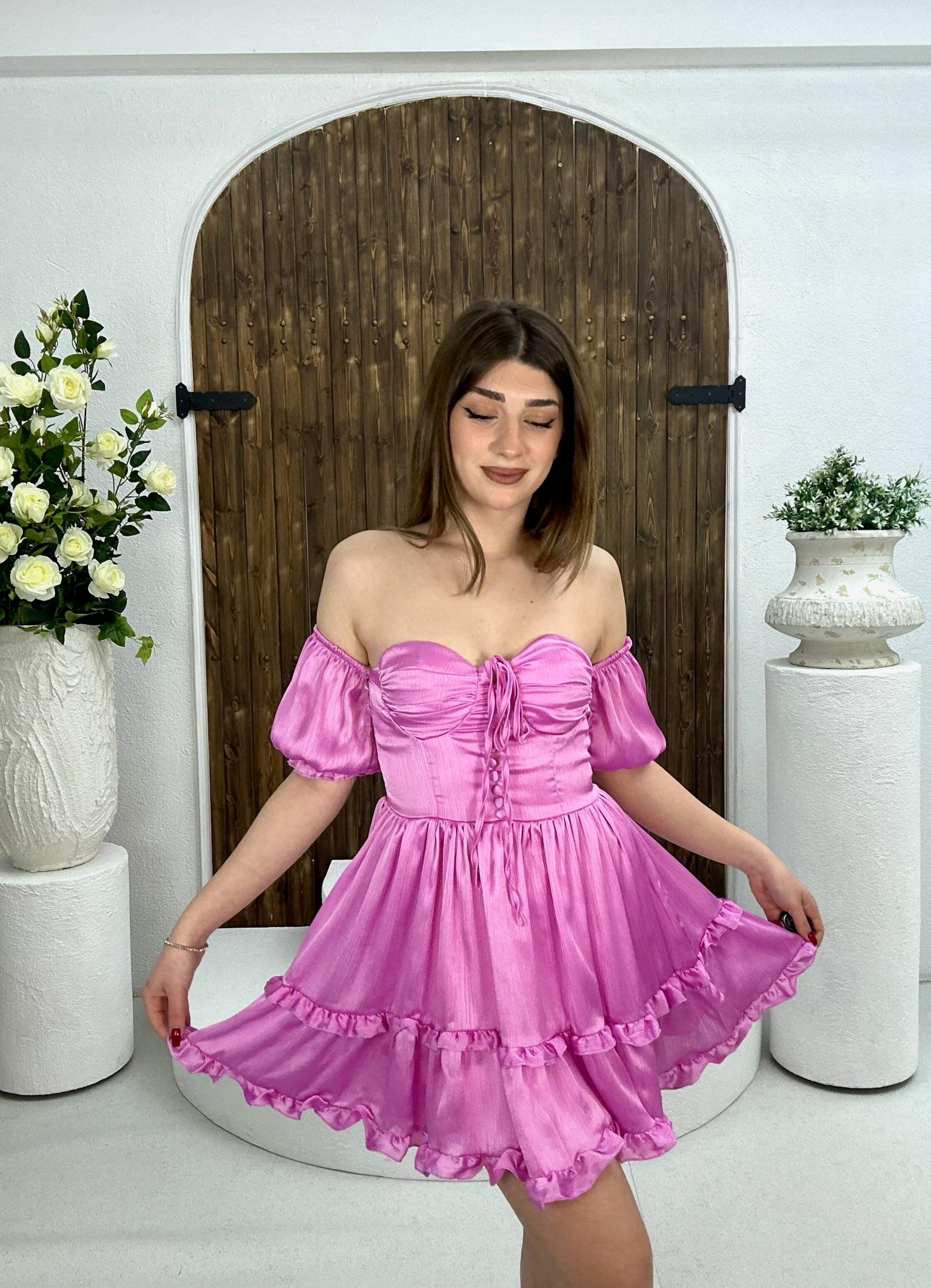 Dokulu Şifon Kumaş Düşük Kol Tasarım Kloş Elbise