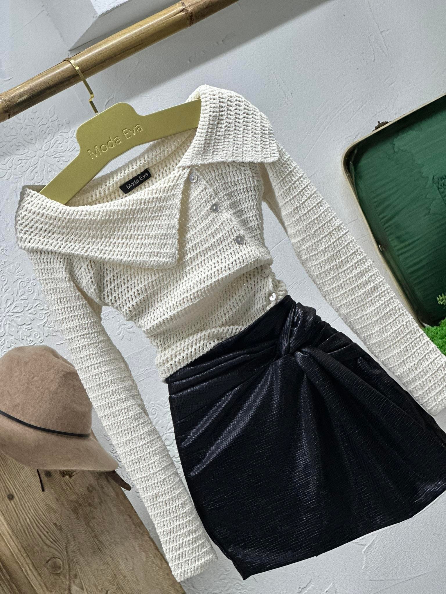 Düşük Omuz Ajur Desen Hırka