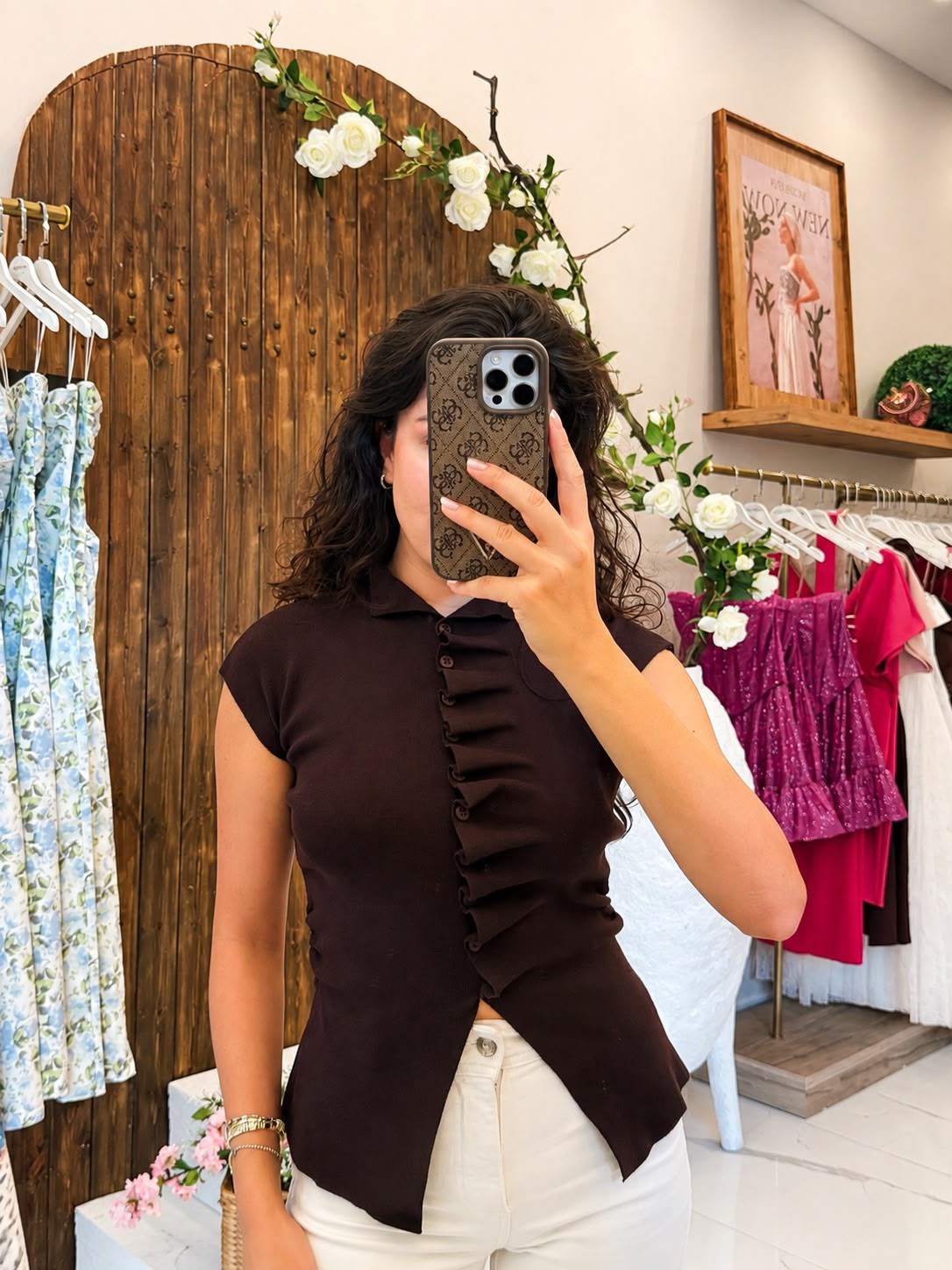 Fırfır Dikişli Triko Yelek Kahverengi