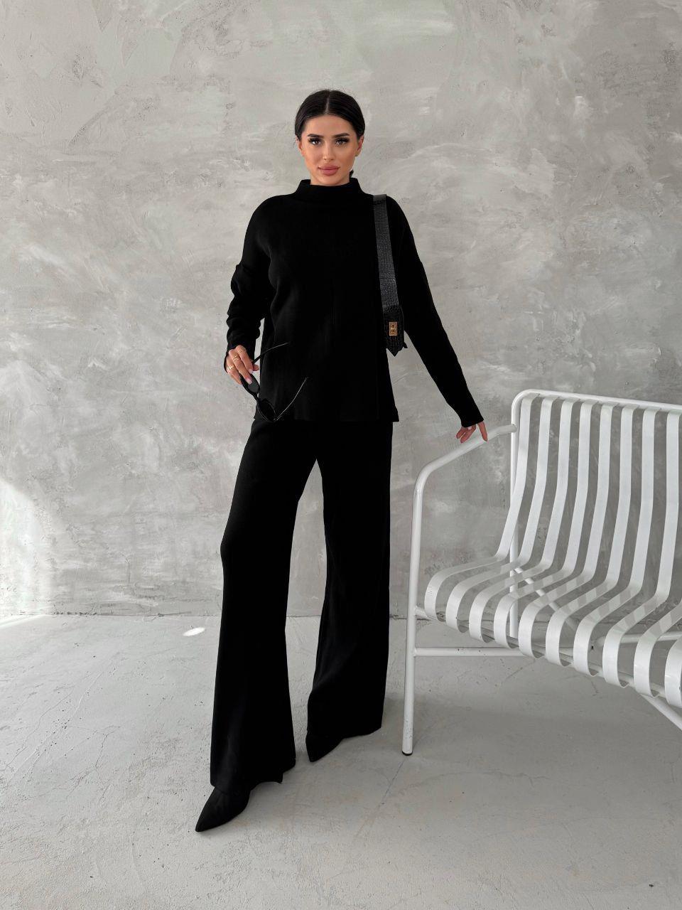 Fitilli Triko Yarım Balıkçı Pantolonlu İkili Siyah Takım