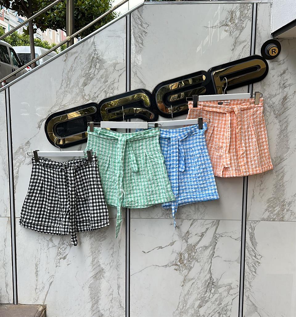 Gofre Kumaş Piti Kare Desen Kuşaklı Şort 