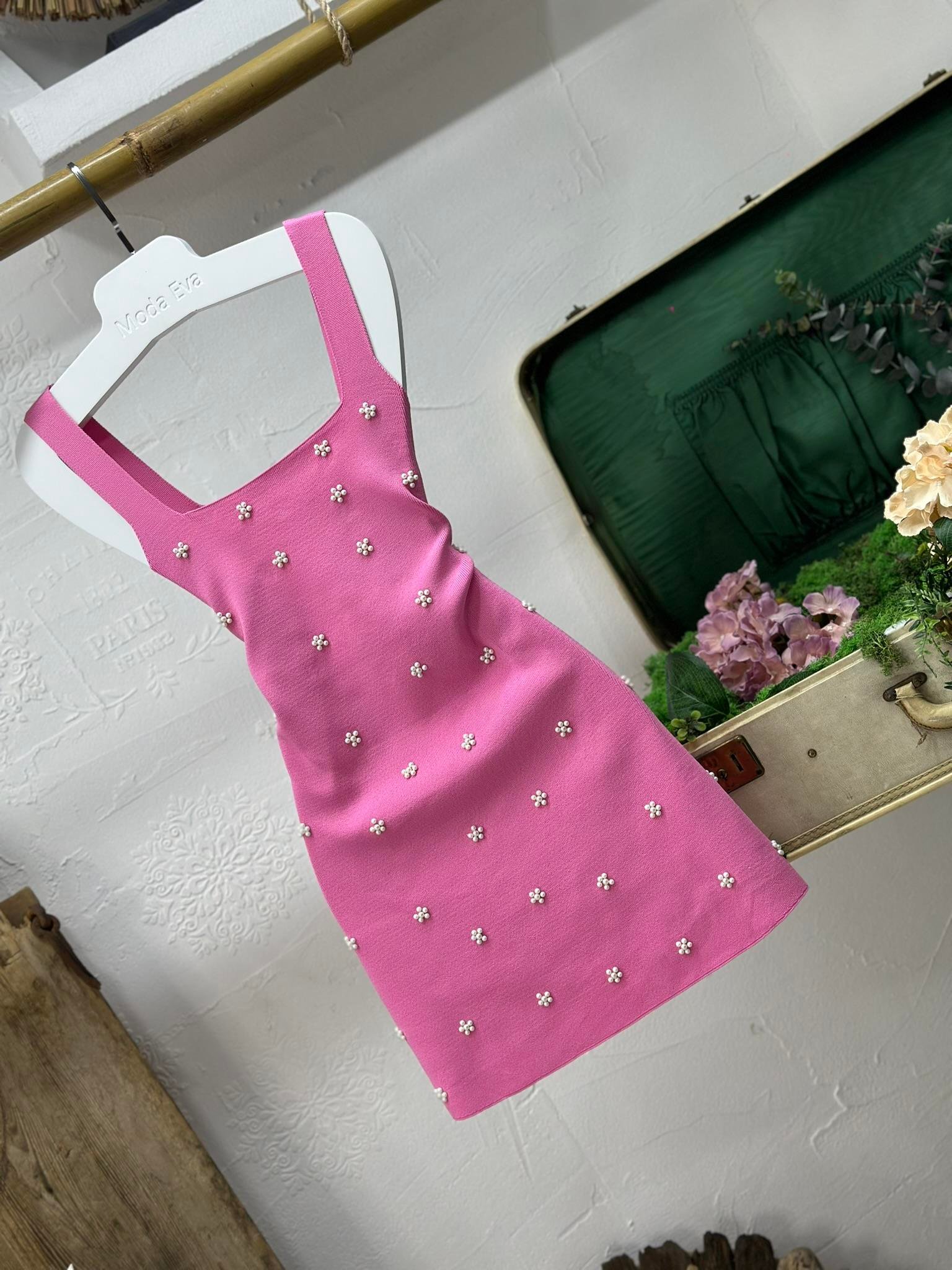 İnci Detaylı Kare Yaka Elbise