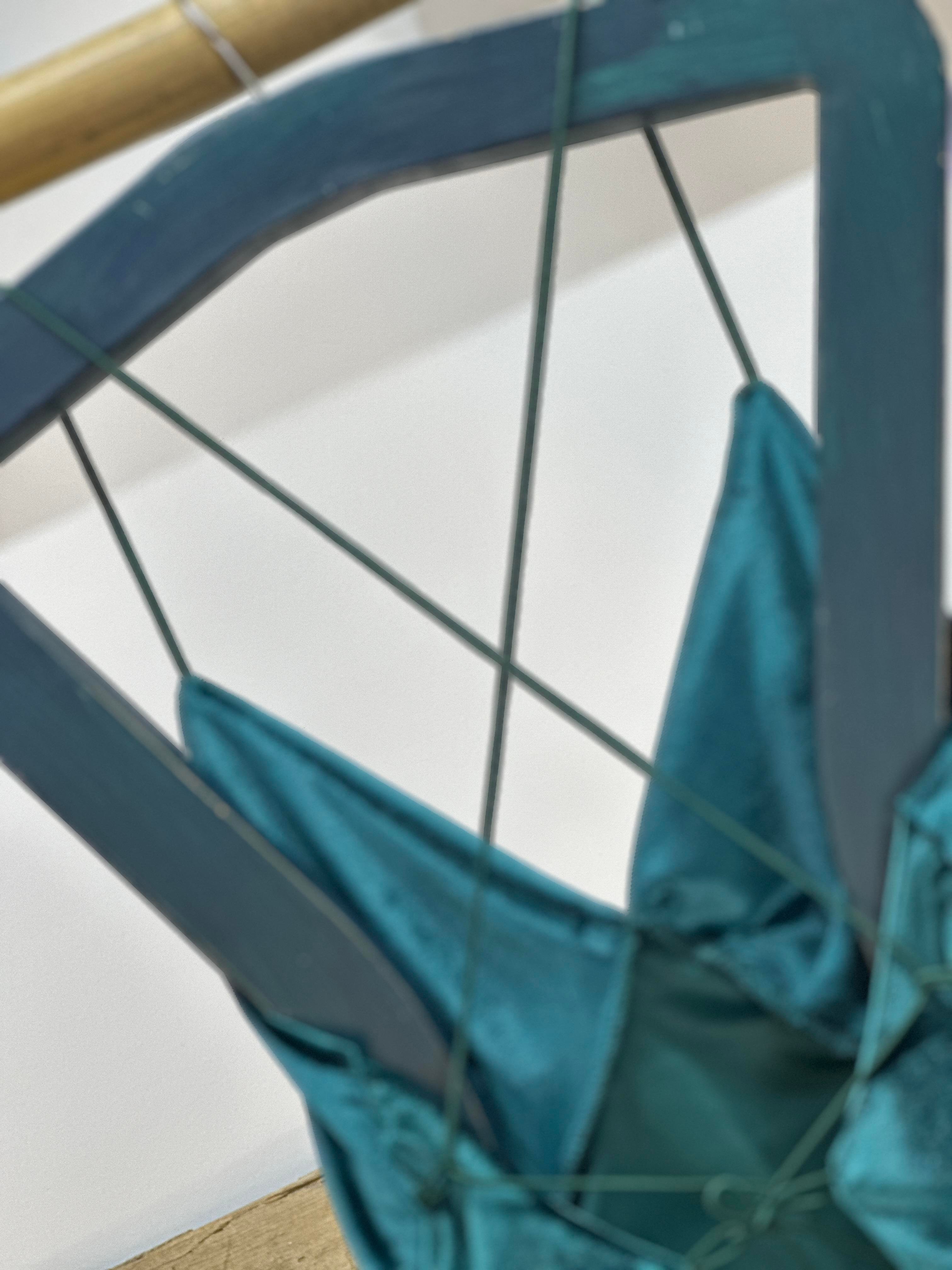 İnci Kadife Kumaş Sırt Çapraz Detaylı Tasarım Elbise