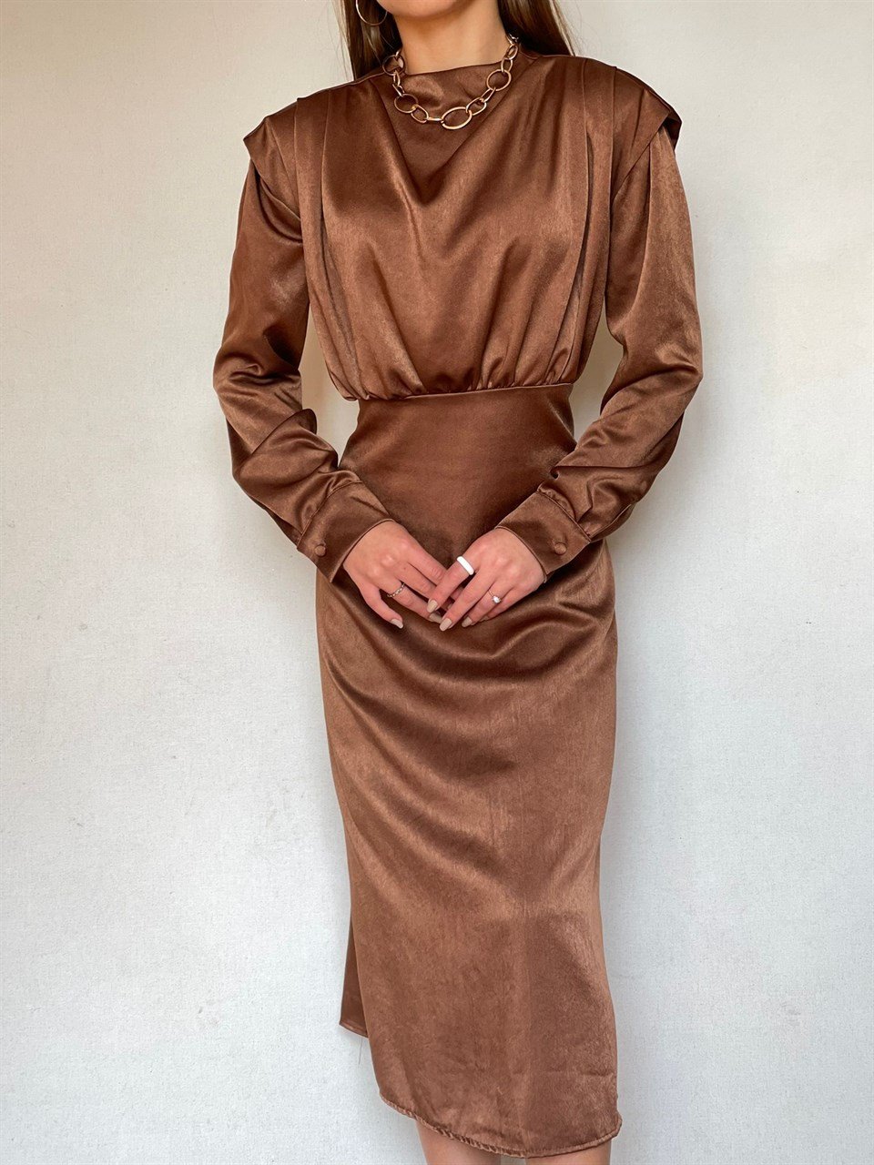 İpek Satwb Kumaş Vatkalı Uzun Elbise