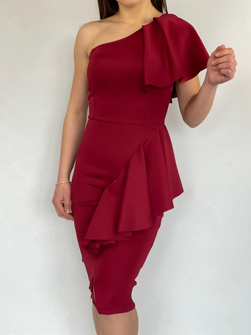 ithal Crep Dokuma Kumaş Tek Kol Volan Detay Kalem Elbise