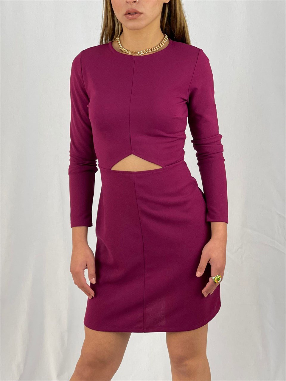 İthal Crep Dokuma Kumaş Yuvarlak Yaka Bel Pencere Detay Elbise