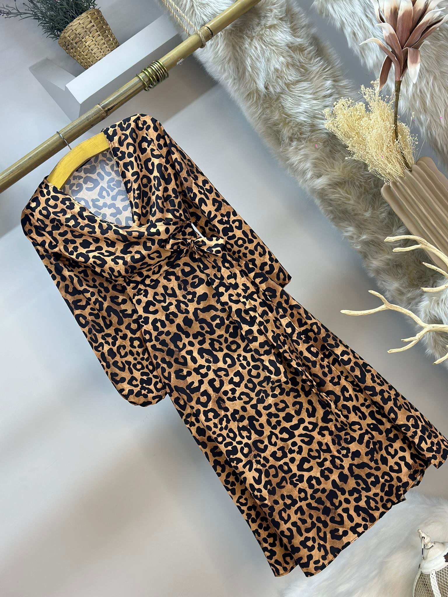 İthal Crep Kumaş Leopar Desen Anvalop Uzun Elbise 