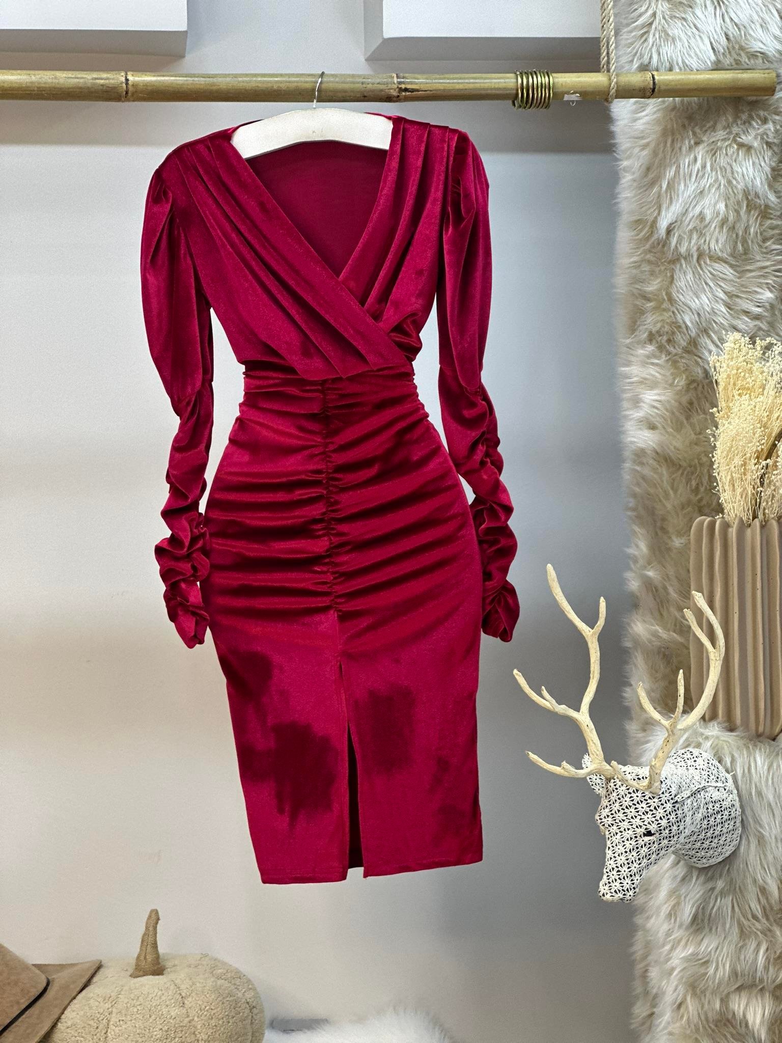 İthal Kadife Kumaş Drape Detaylı Önden Yırtmaçlı  