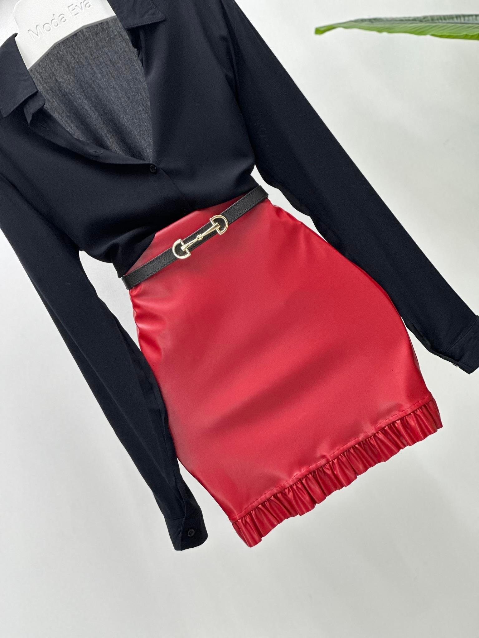 İthal Likralı Deri Fırfır Detaylı Kırmızı Etek