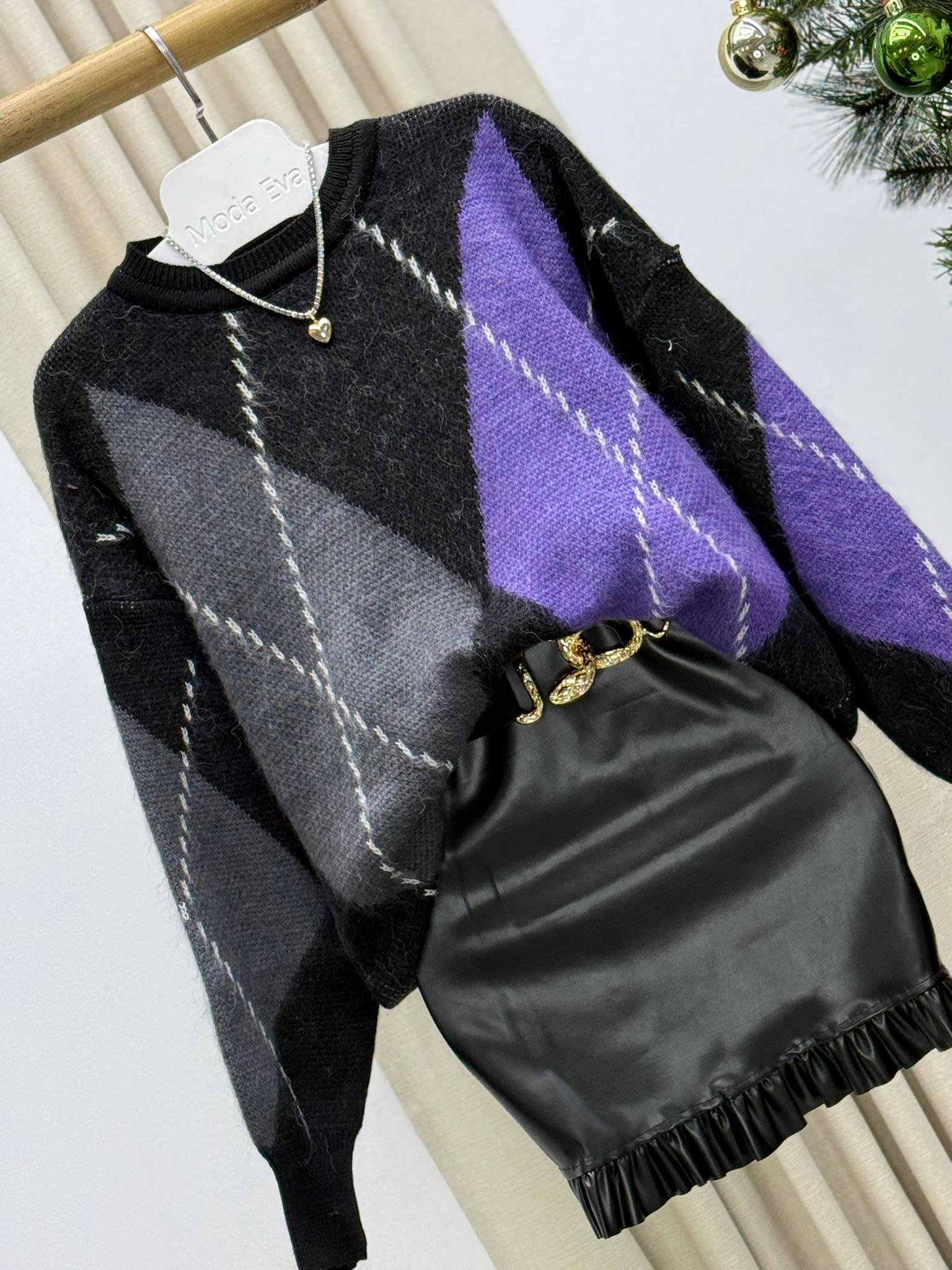 İthal Likralı Deri Fırfır Detaylı Siyah Etek