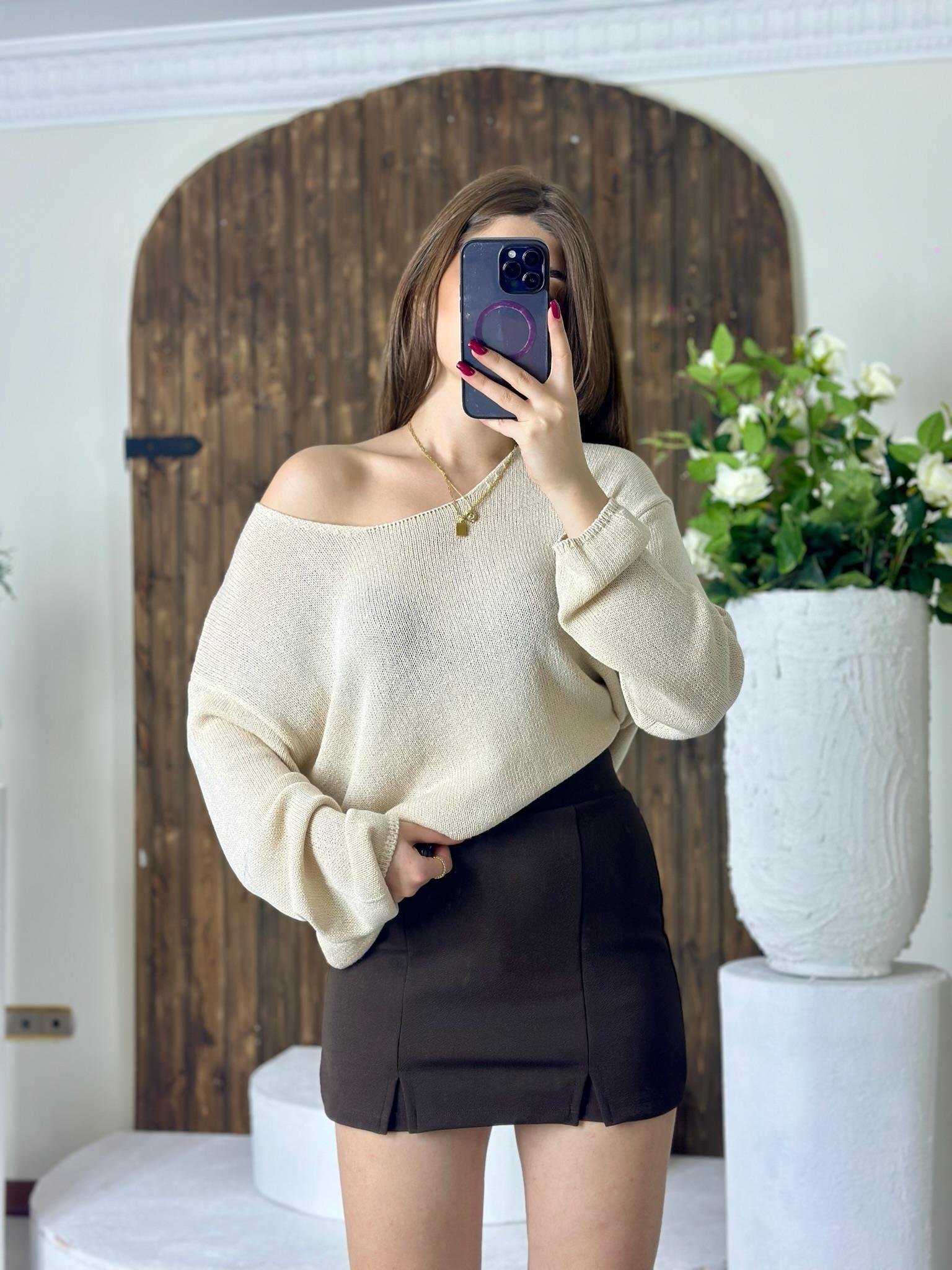 İthal Örme Crep Kumaş Çift Yırtmaçlı Şort Etek