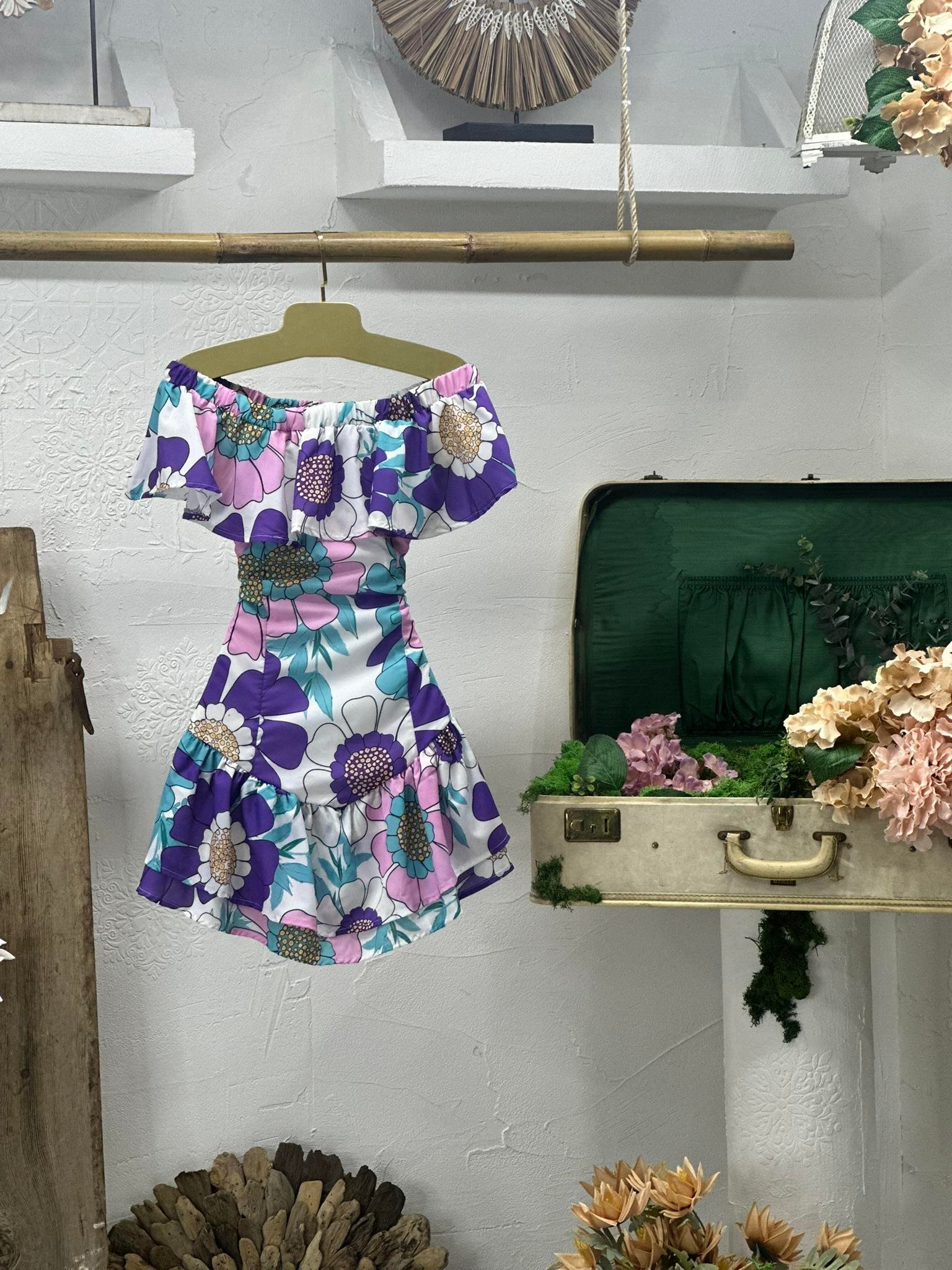 İthal Ottom Kumaş Madonna Yaka Tasarım Elbise