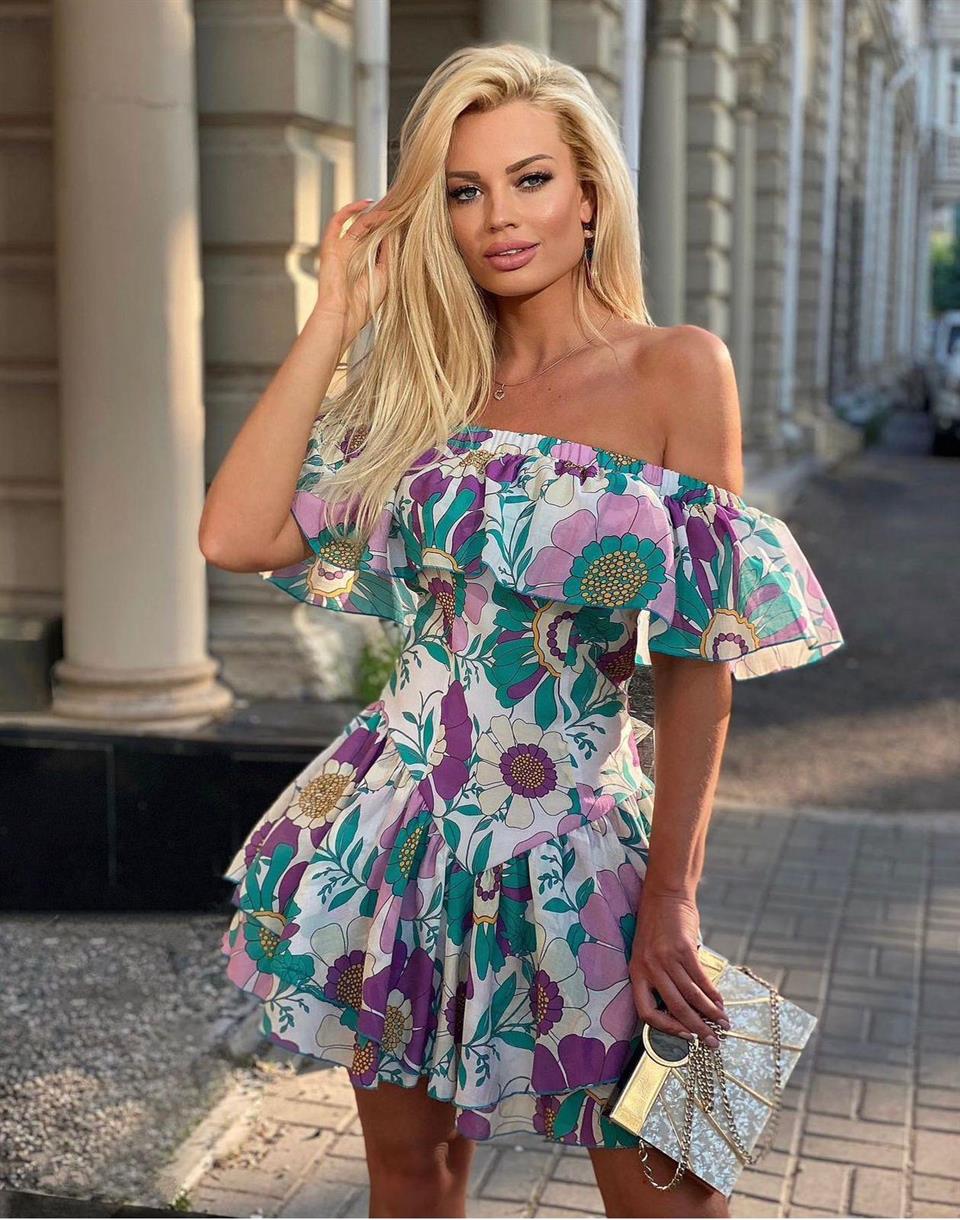 İthal Ottom Kumaş Madonna Yaka Tasarım Elbise