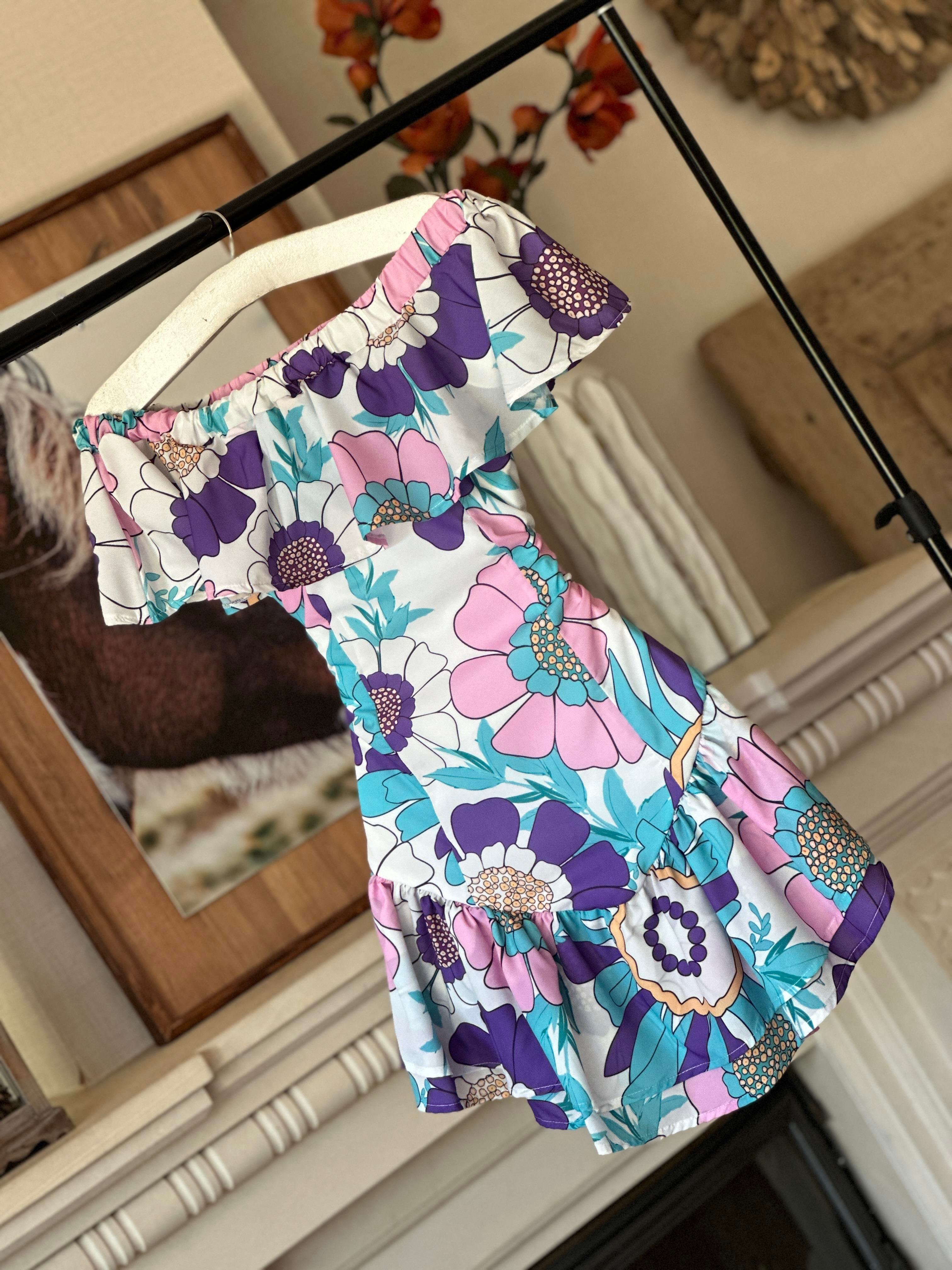 İthal Ottom Kumaş Madonna Yaka Tasarım Elbise