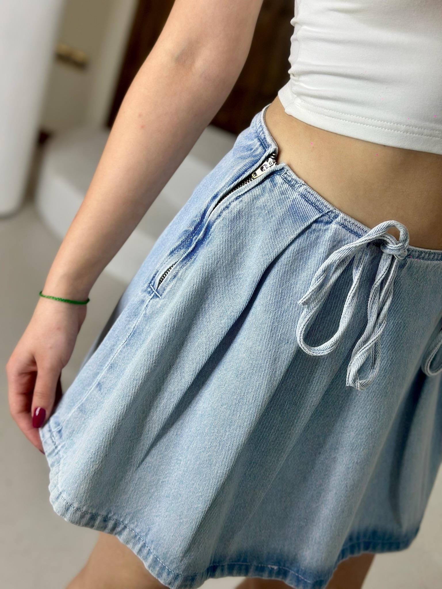 Jean Kumaş Fiyonk Detay Pileli Mini Etek