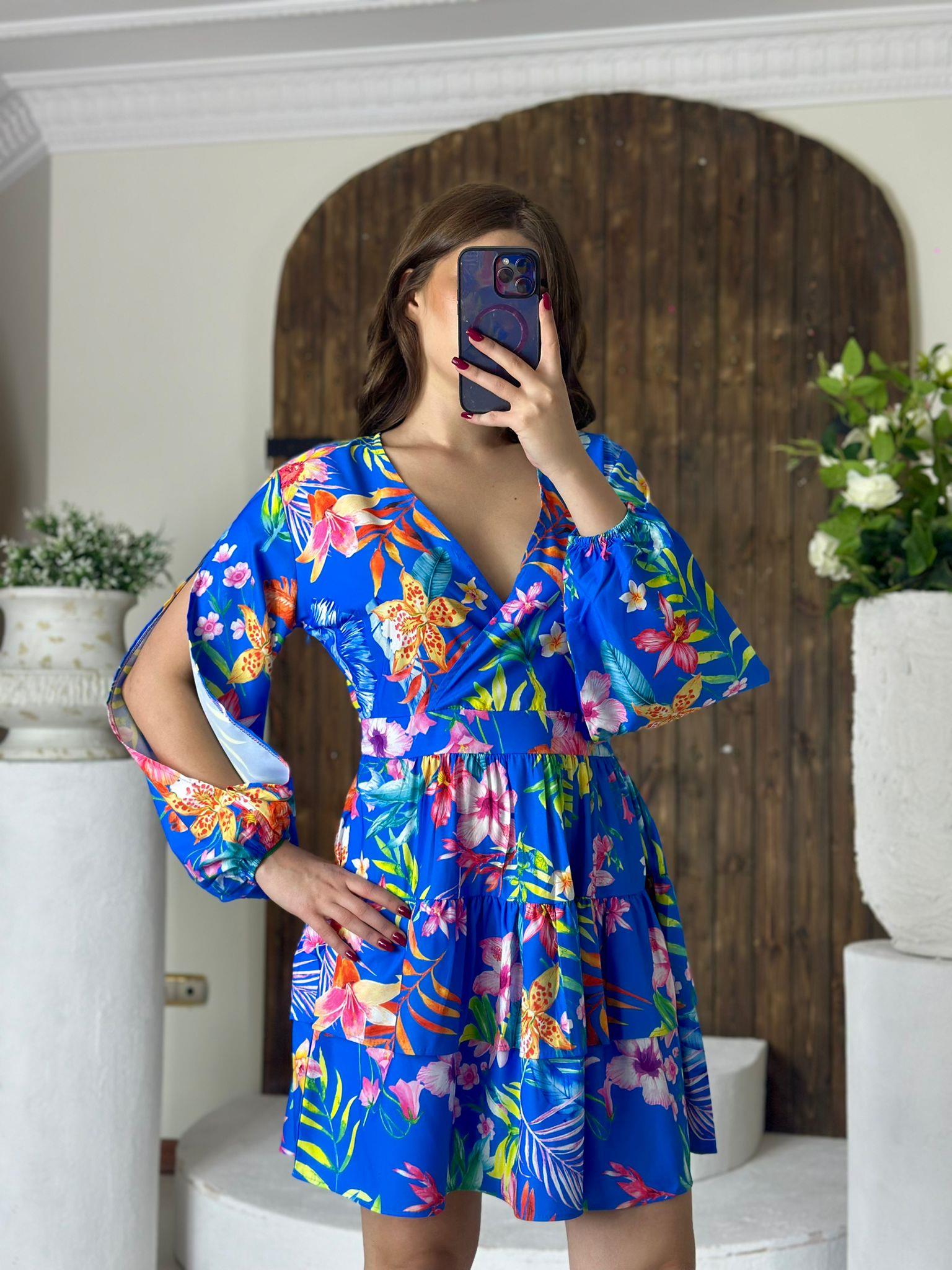 Jenifer Kumaş Çiçek Desen Kol Dekolteli Kloş Elbise