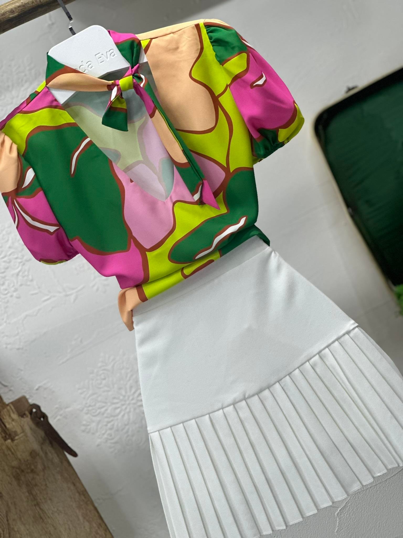 Jesica Crep Kumaş Renkli Desenli Karpuz Kol Bluz