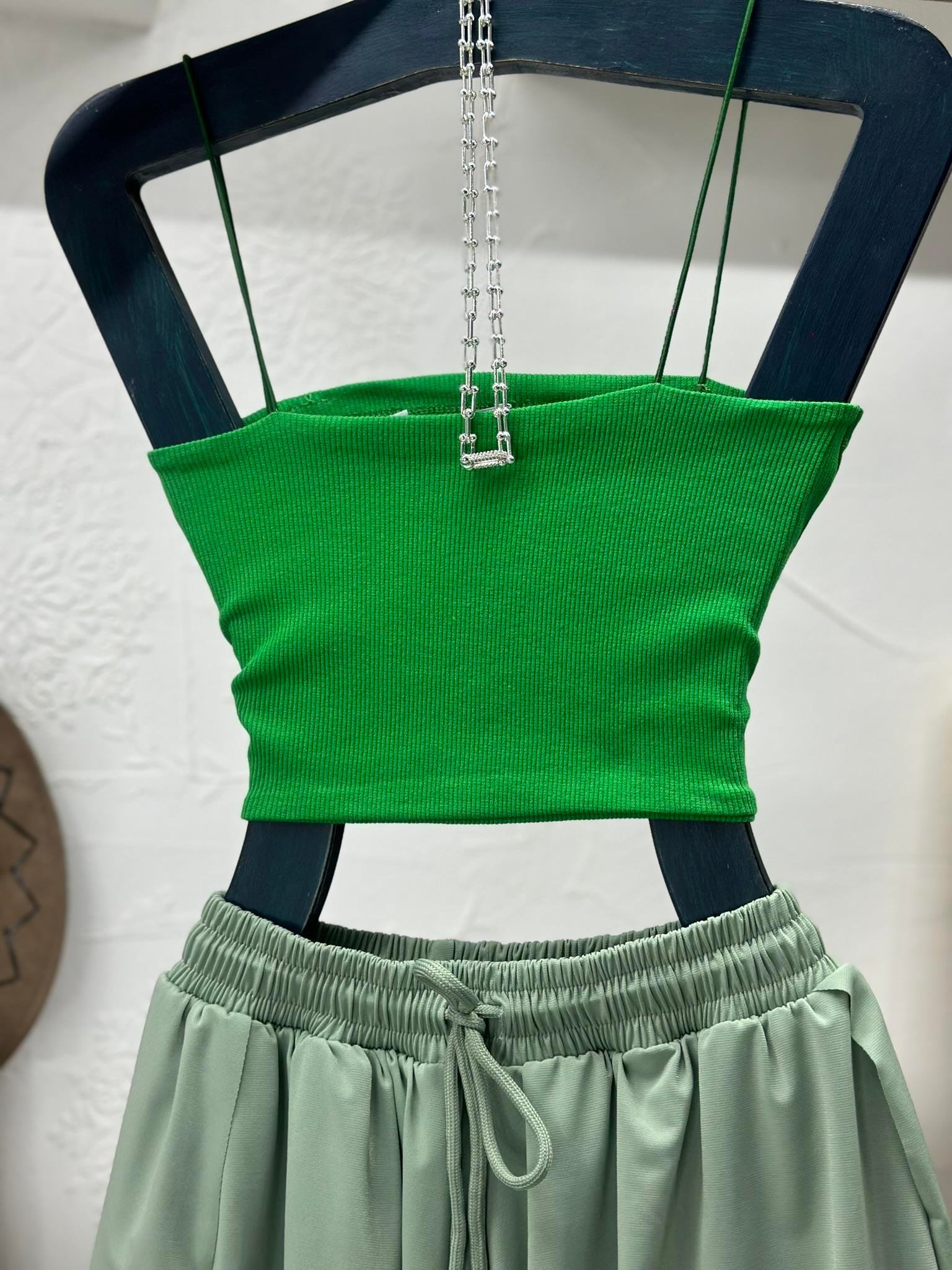 Kaşkorse Kumaş Askılı Basic Crop