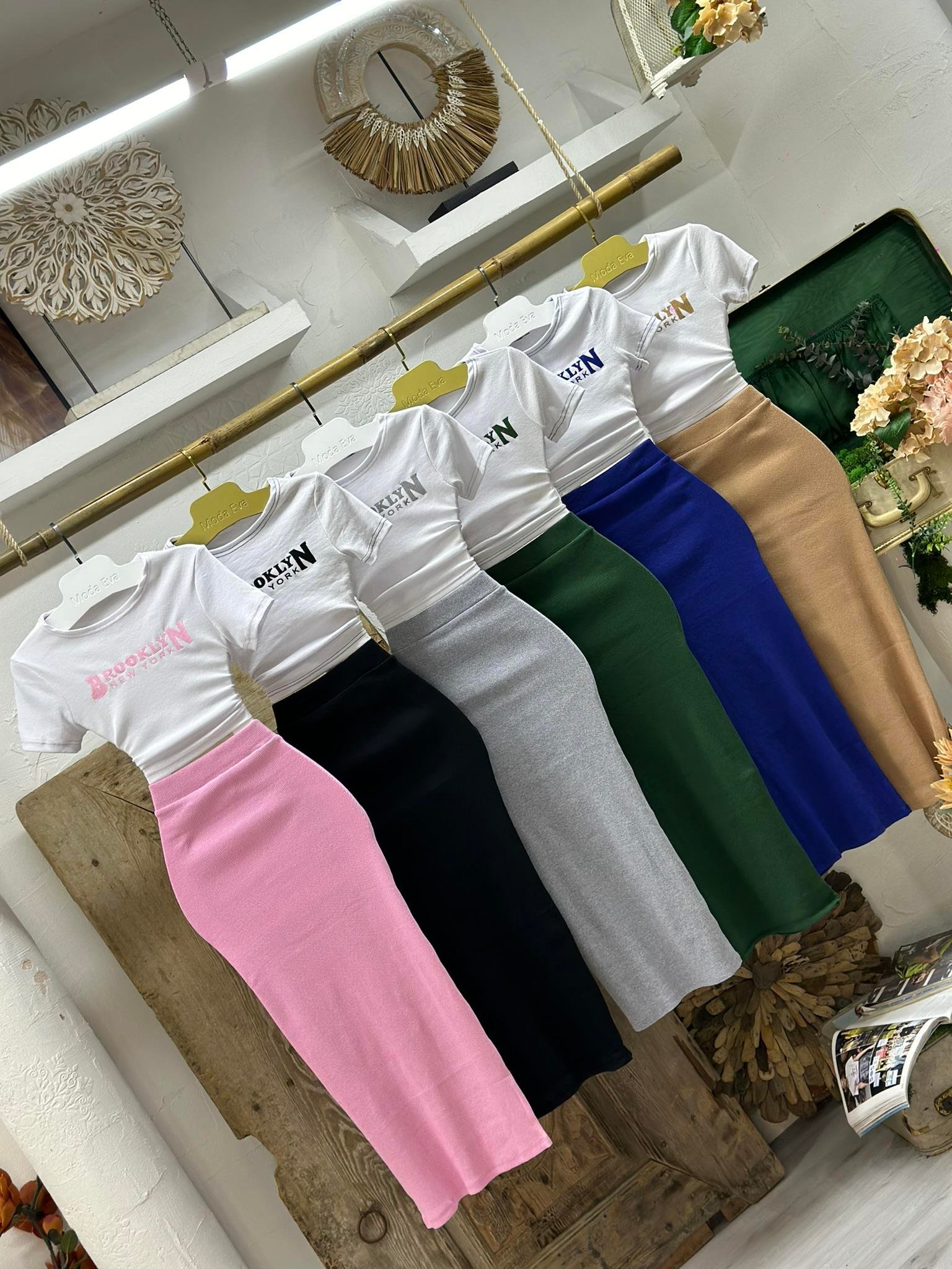Kaşkorse Kumaş Brooklyn Nakışlı Etek Crop İkili Takım 