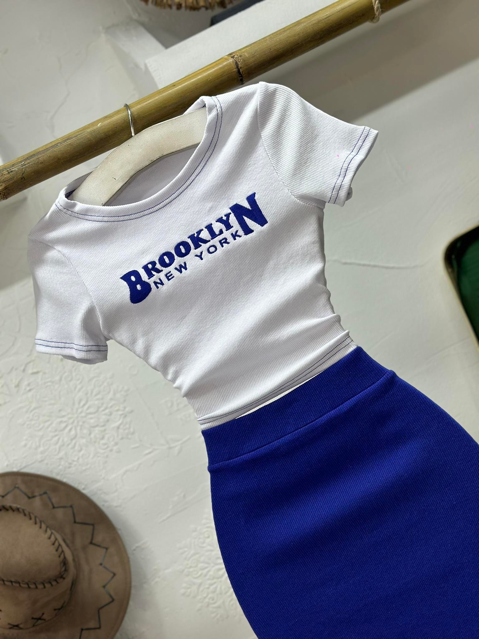 Kaşkorse Kumaş Brooklyn Nakışlı Etek Crop İkili Takım 