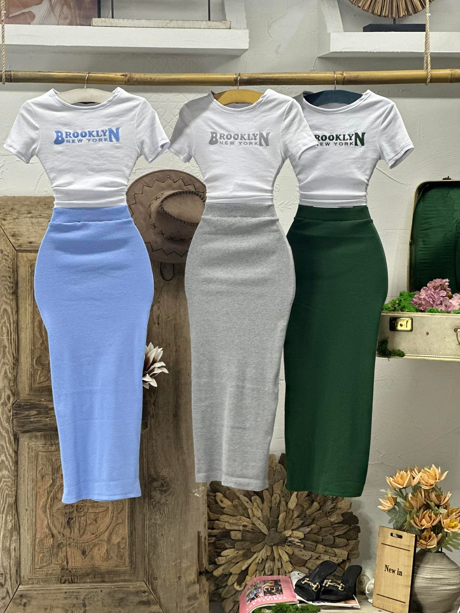 Kaşkorse Kumaş Brooklyn Nakışlı Etek Crop İkili Takım 