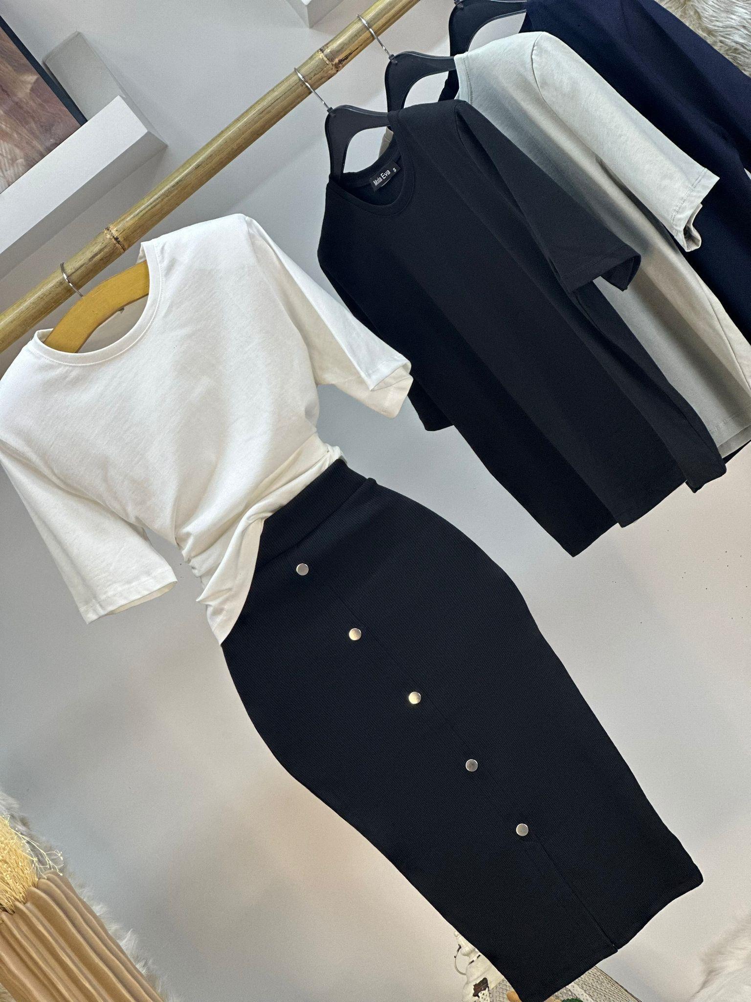 Kaşkorse Kumaş Düğme Detay Kalem Eteğimiz 