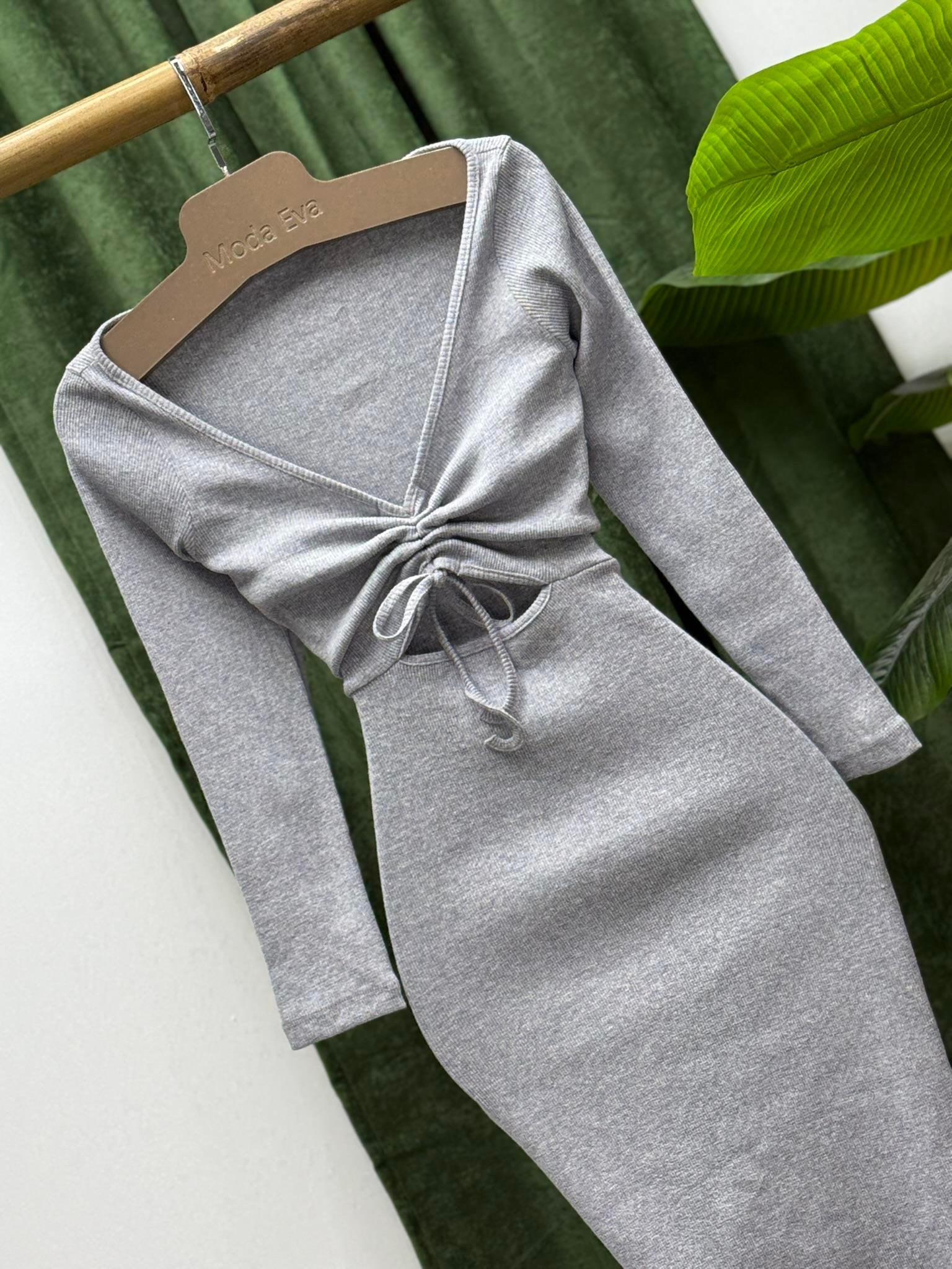 Kaşkorse Kumaş Göğüs Büzgülü Uzun Kollu Gri Kalem Elbise