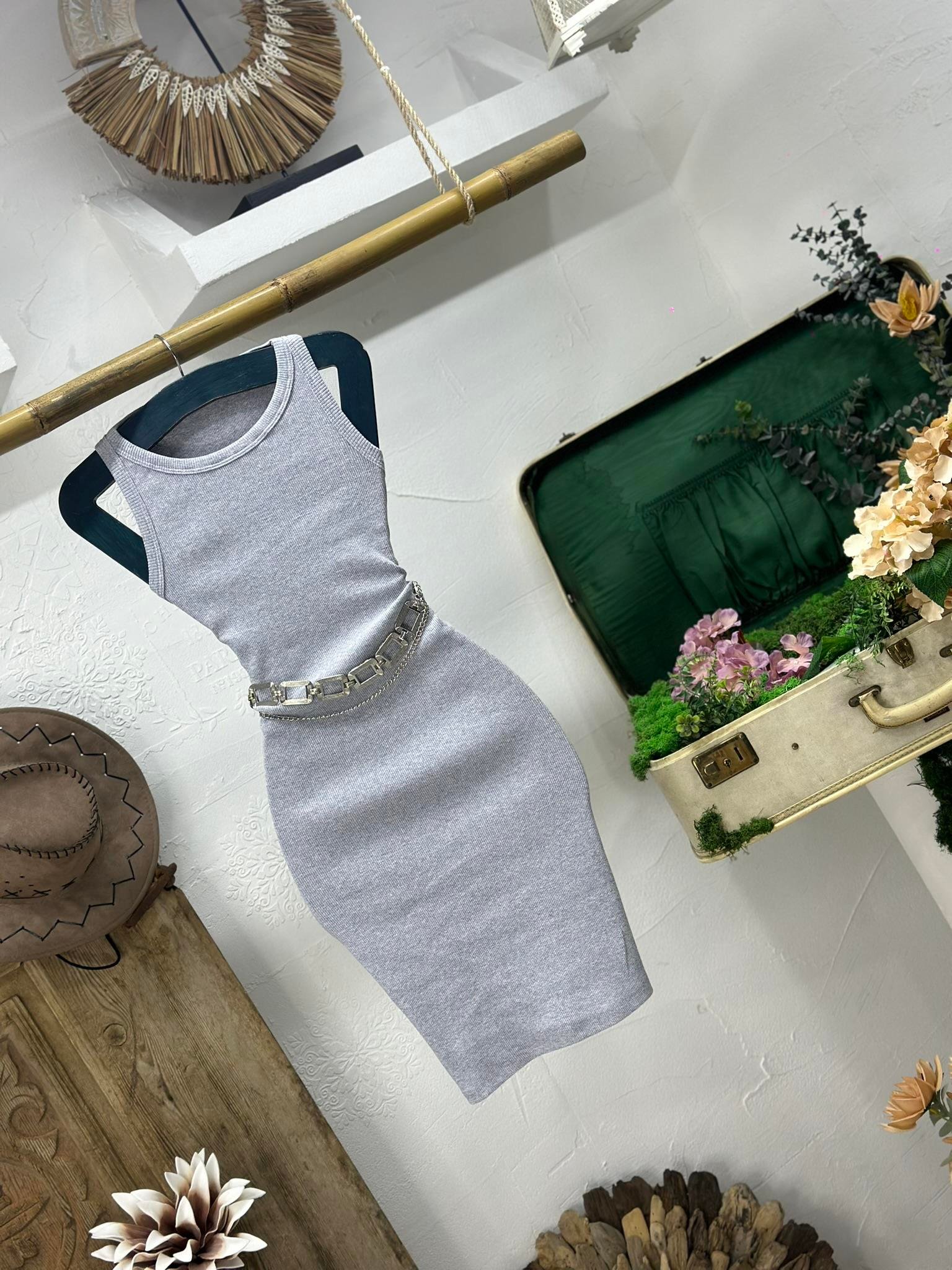 Kaşkorse Kumaş Halter Yaka Basic Kalem Elbise