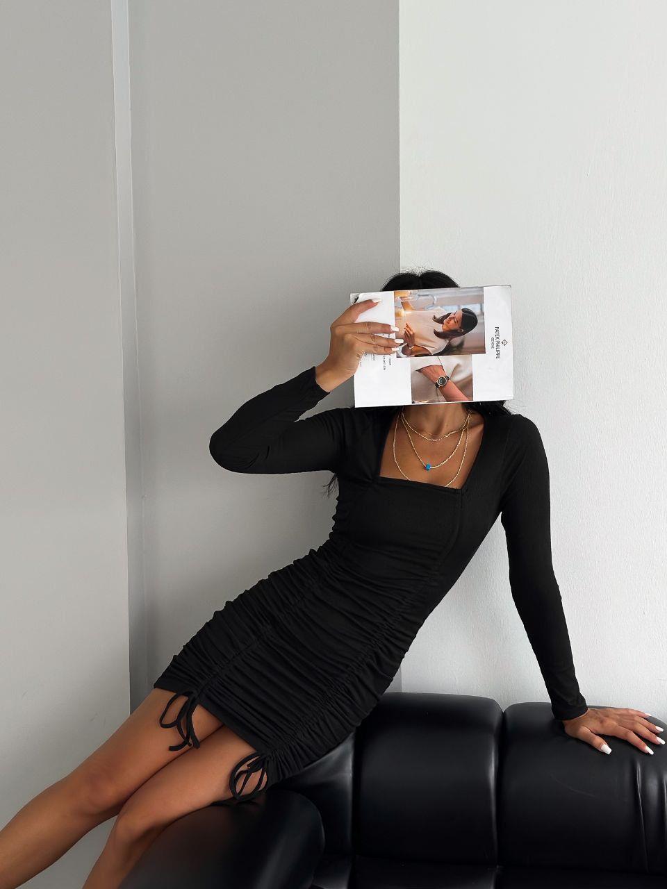 Kaşkorse Kumaş Kare Yaka Önü Çift Büzgülü Elbise