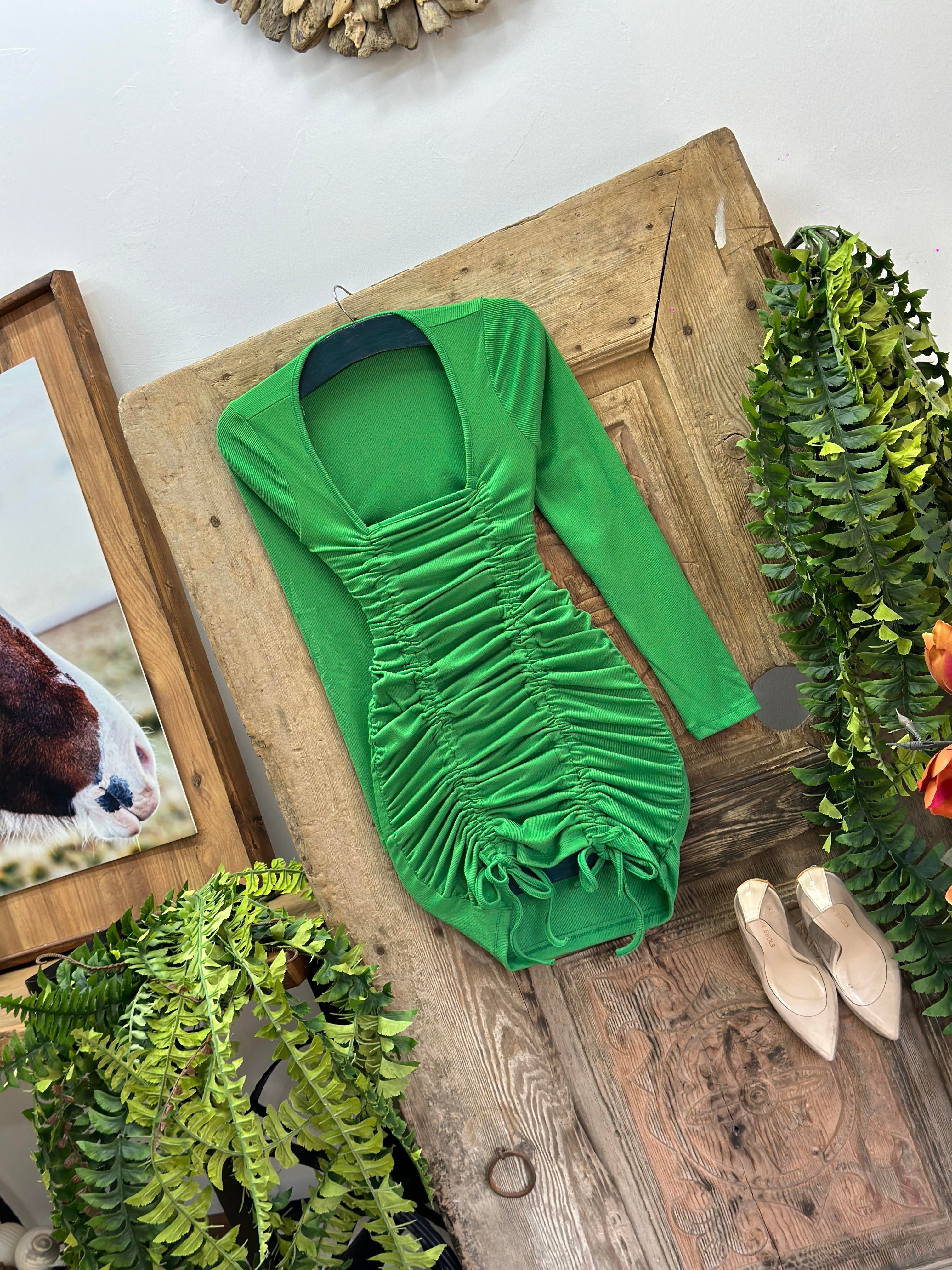 Kaşkorse Kumaş Kare Yaka Önü Çift Büzgülü Elbise